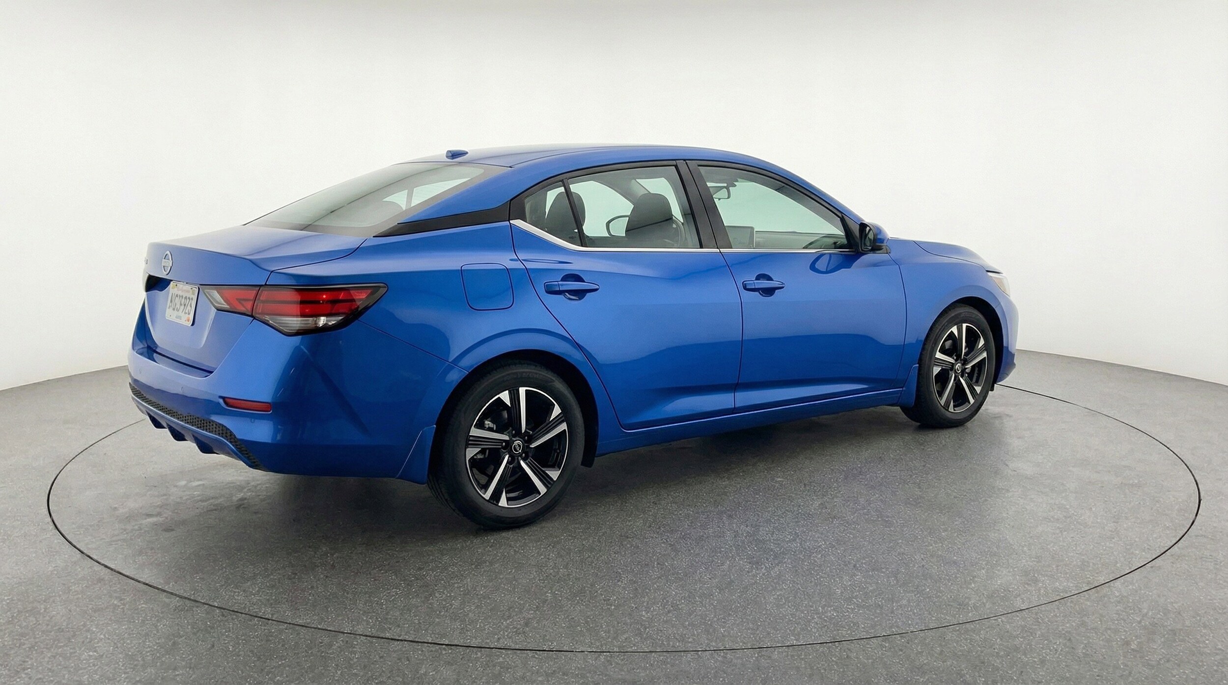 Thumbnail: 2025 Nissan Sentra - 9