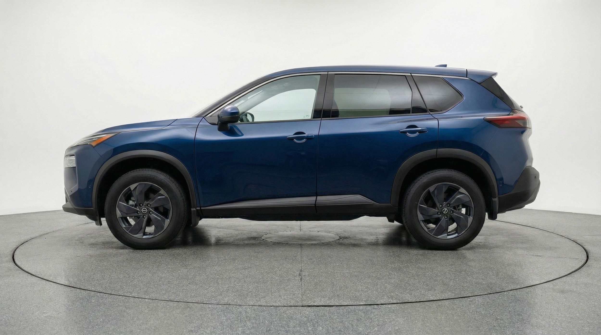 Thumbnail: 2025 Nissan Rogue - 5