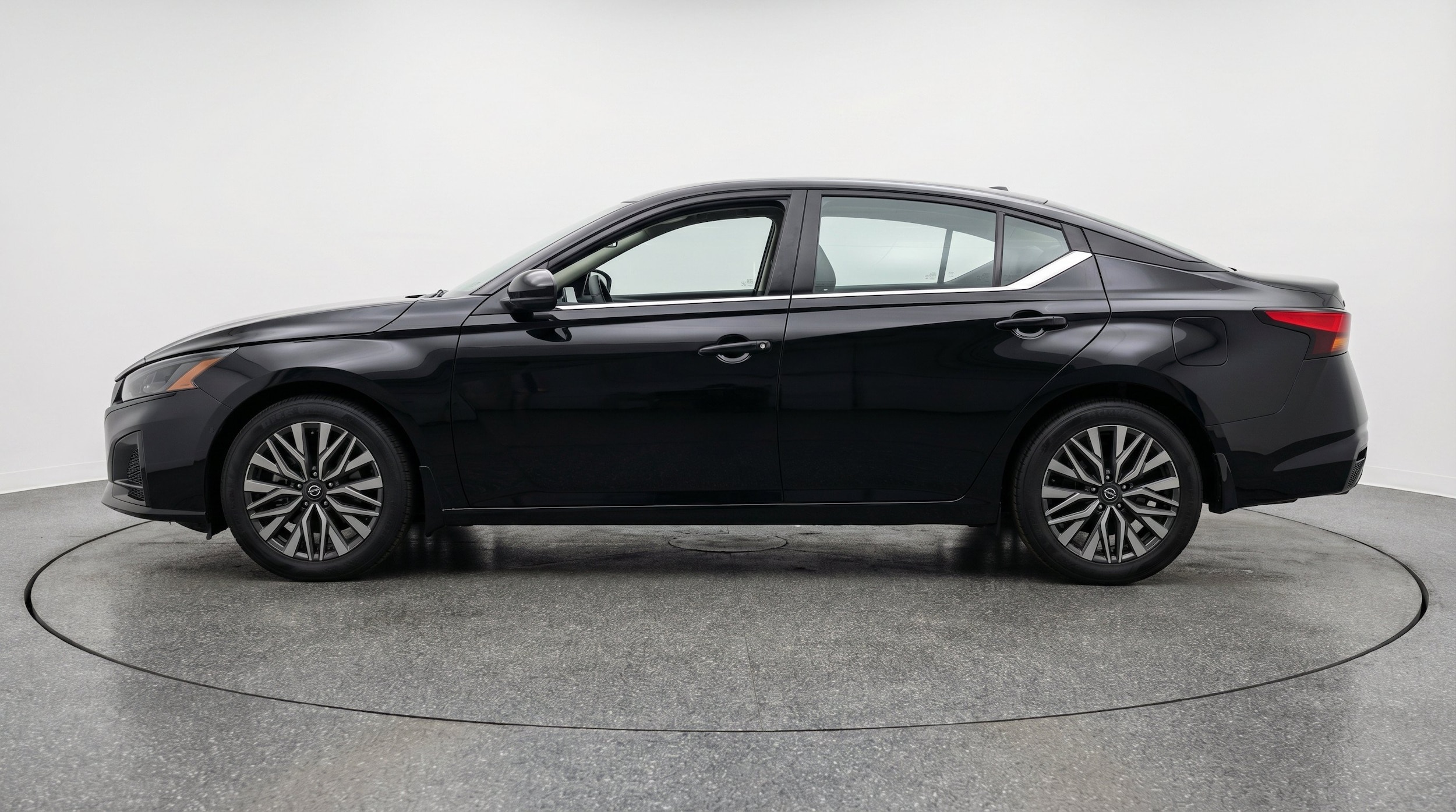 Thumbnail: 2026 Nissan Altima - 5