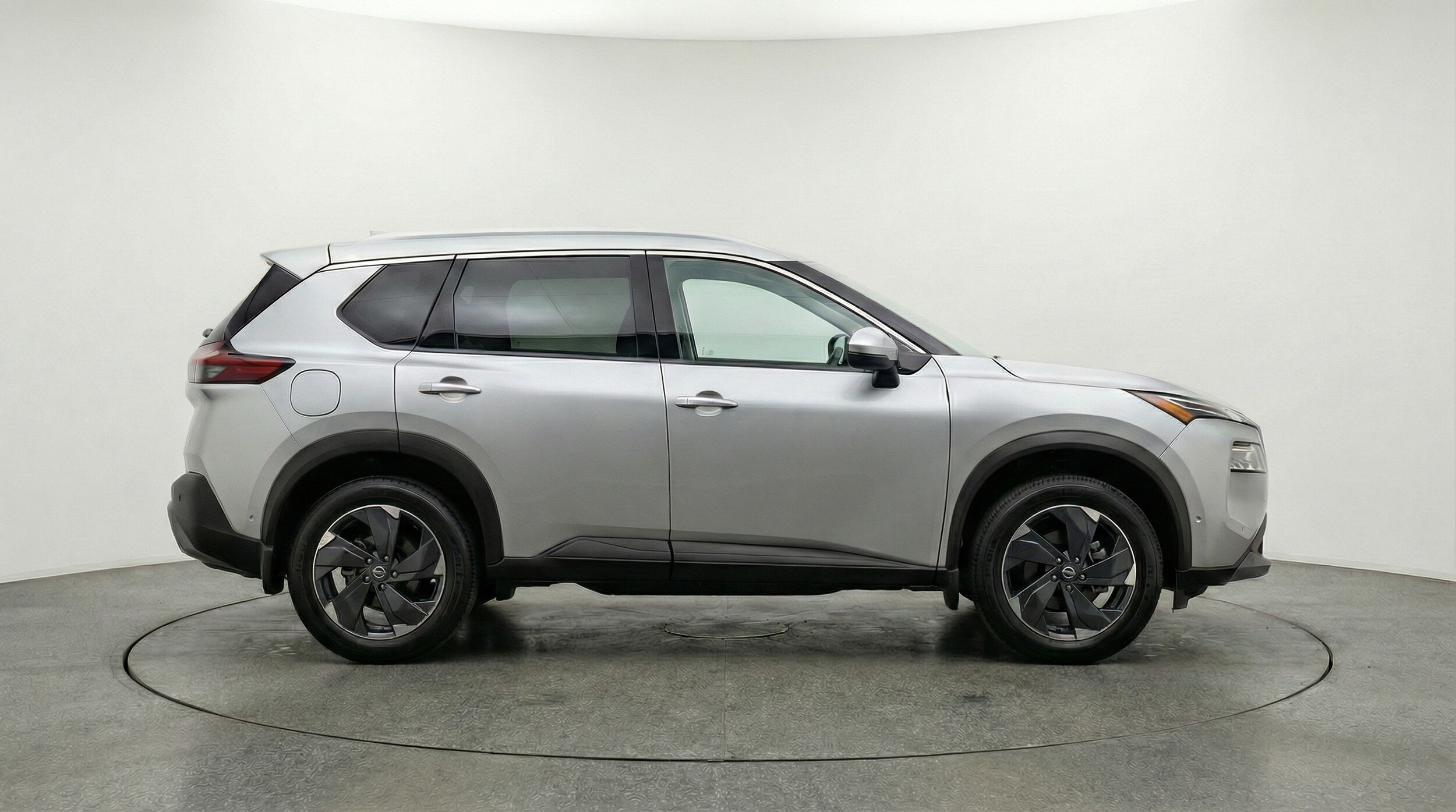 Thumbnail: 2025 Nissan Rogue - 8