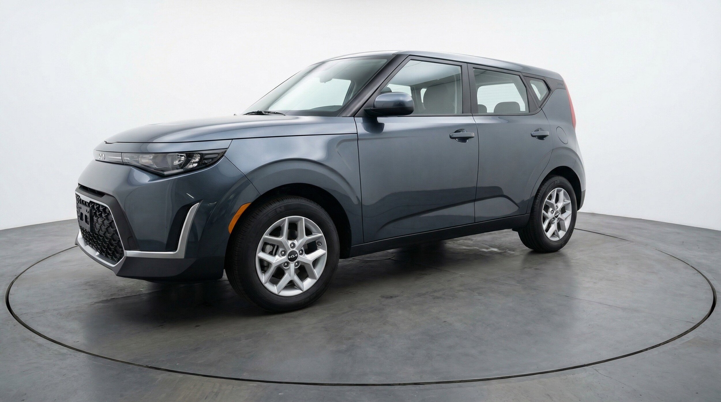 Thumbnail: 2025 Kia Soul - 3