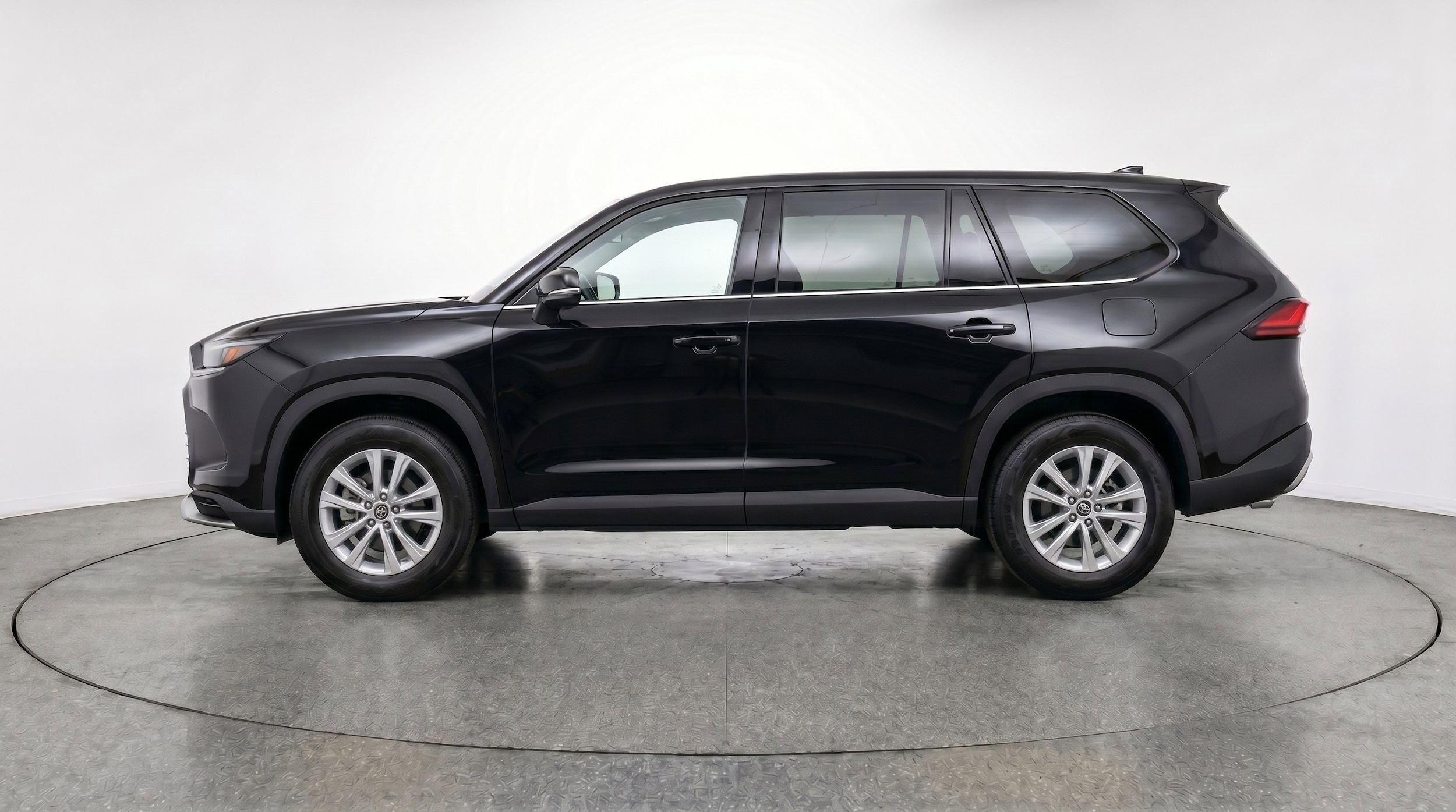 Thumbnail: 2025 Toyota Grand Highlander - 5