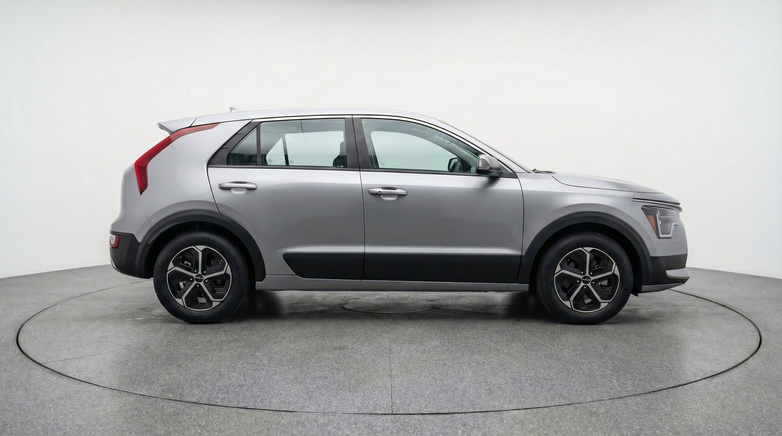 Thumbnail: 2026 Kia Niro - 11
