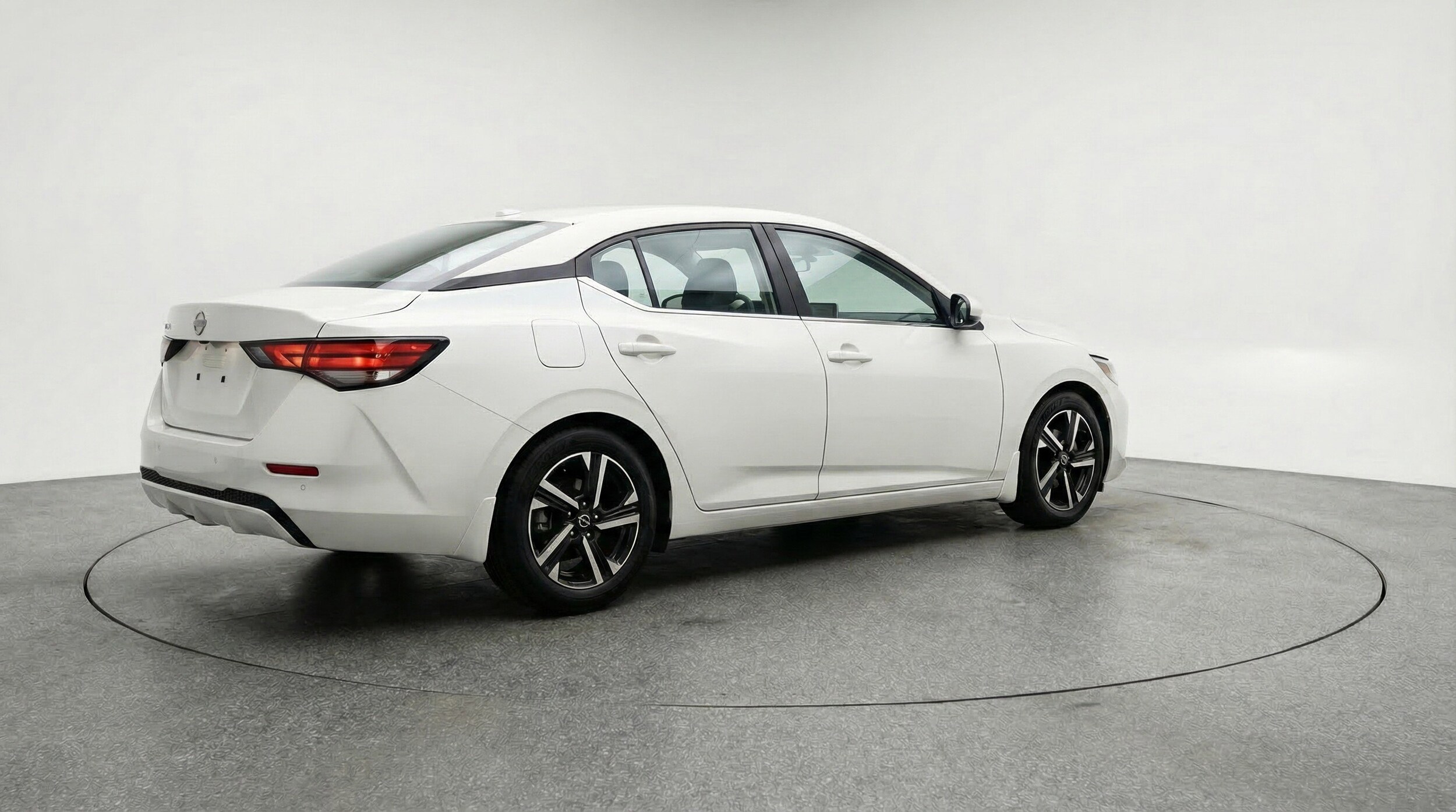 Thumbnail: 2025 Nissan Sentra - 9