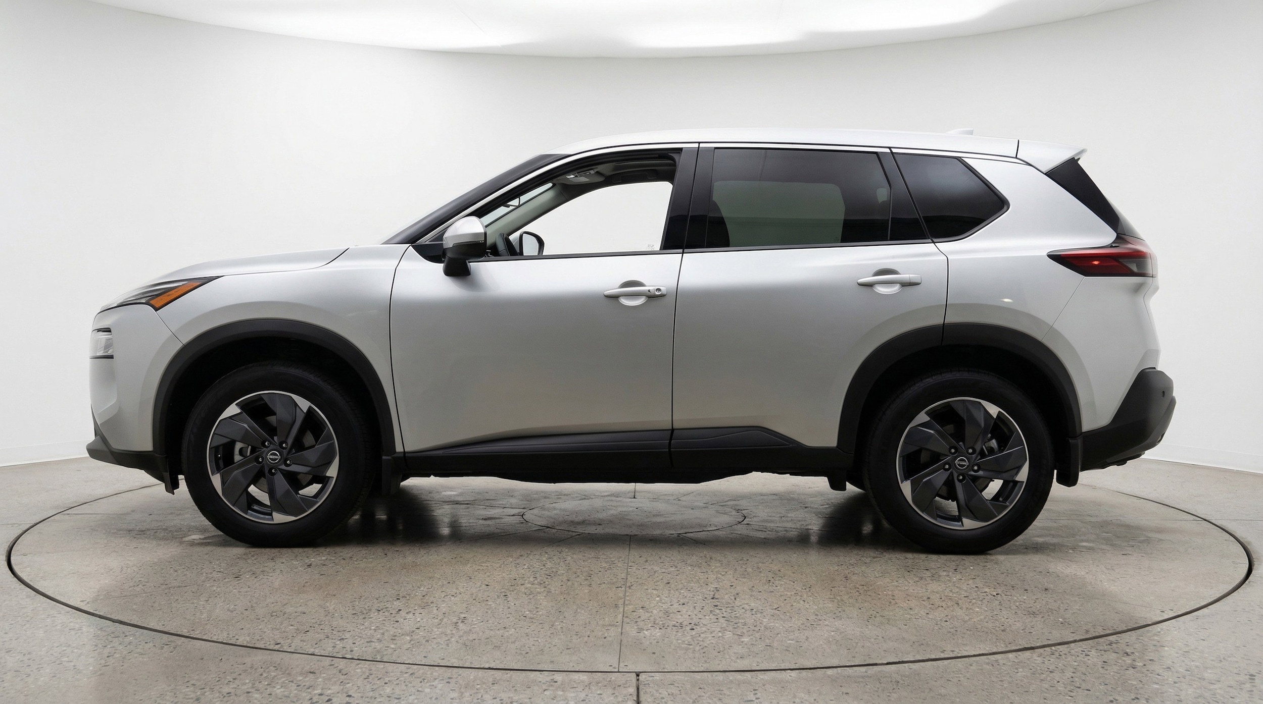 Thumbnail: 2025 Nissan Rogue - 5