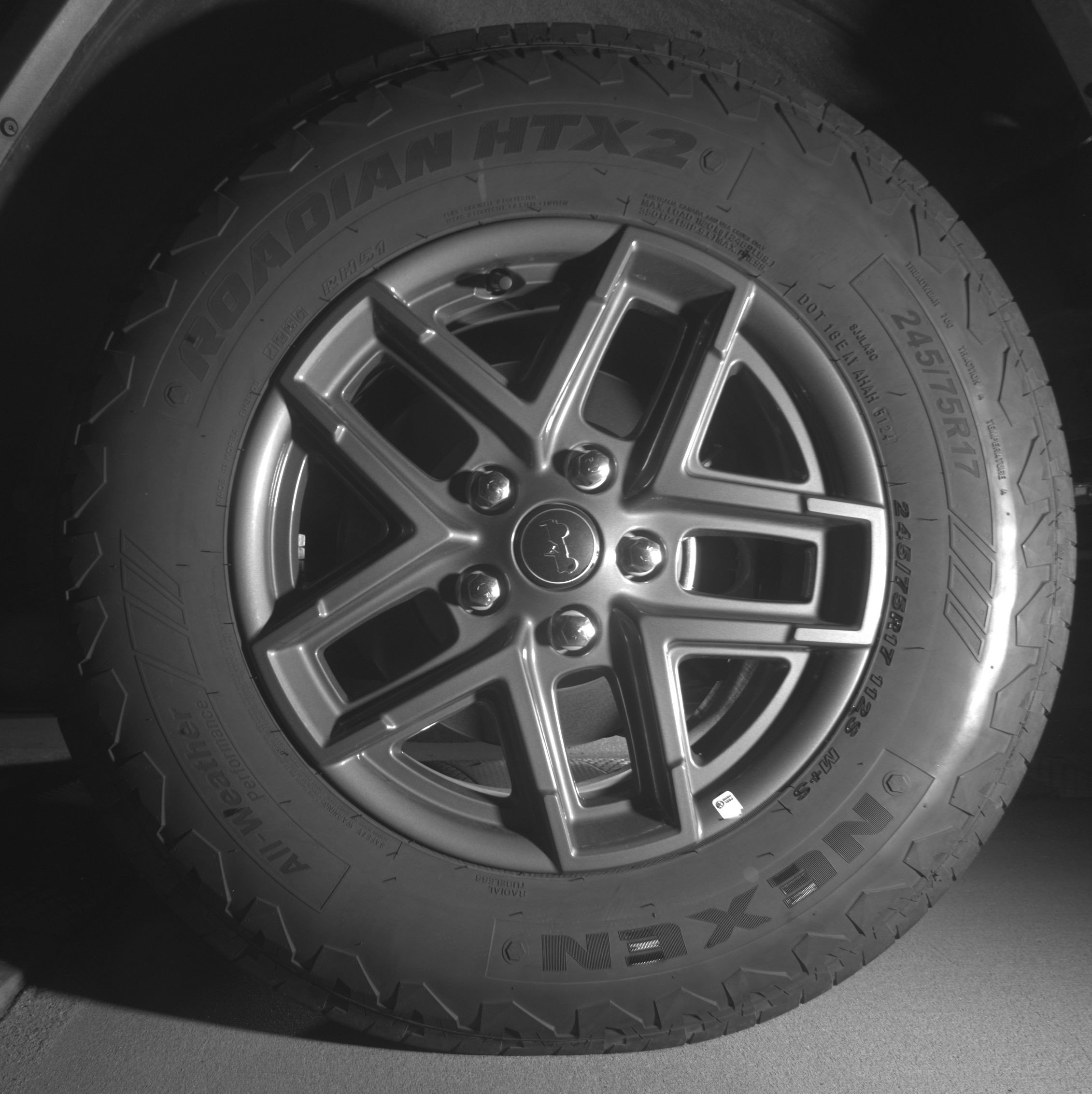 Thumbnail: 2025 Jeep Wrangler - 14