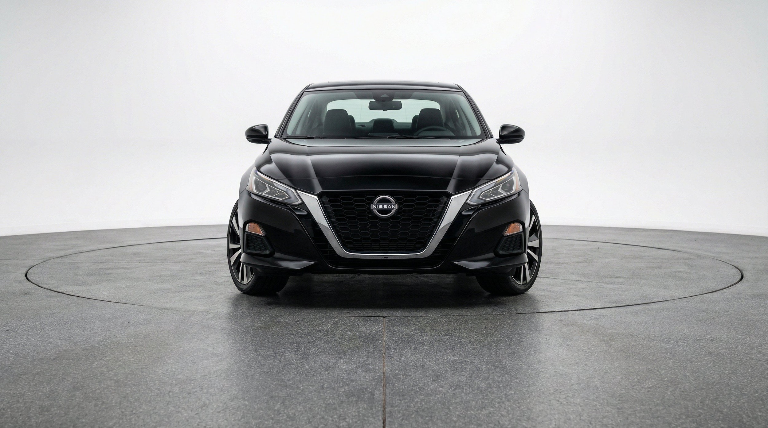 Thumbnail: 2025 Nissan Altima - 2