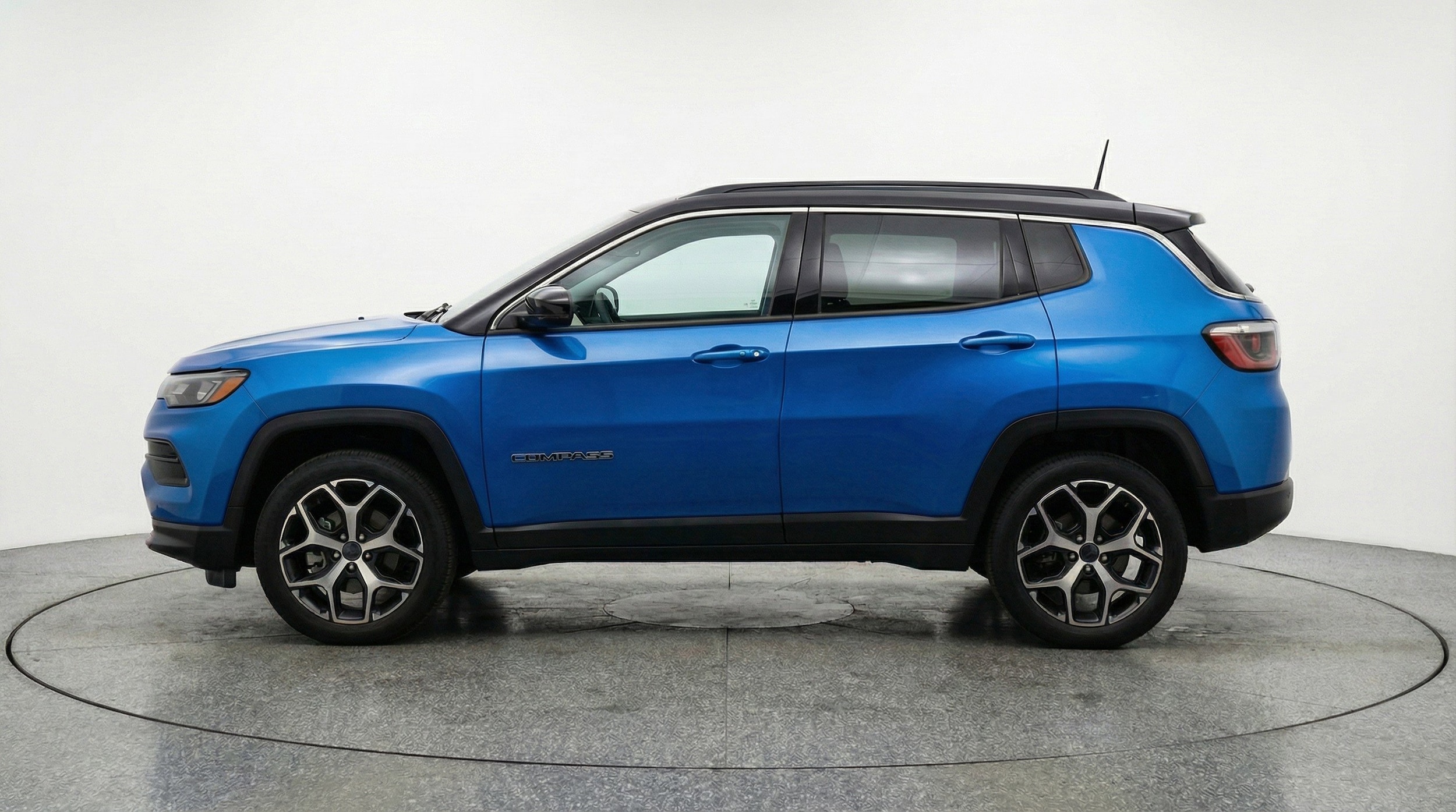 Thumbnail: 2025 Jeep Compass - 5