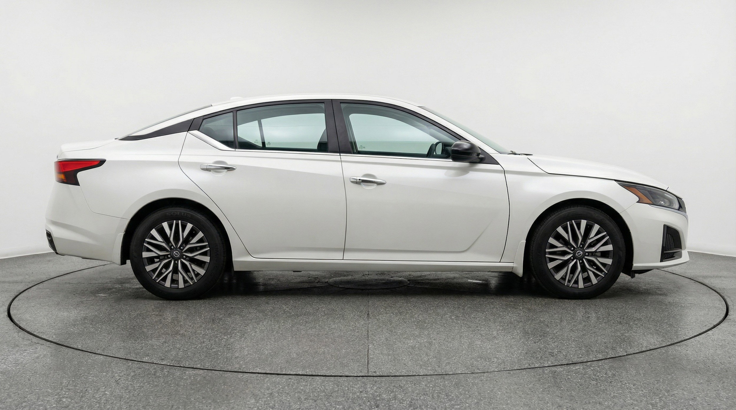 Thumbnail: 2025 Nissan Altima - 11