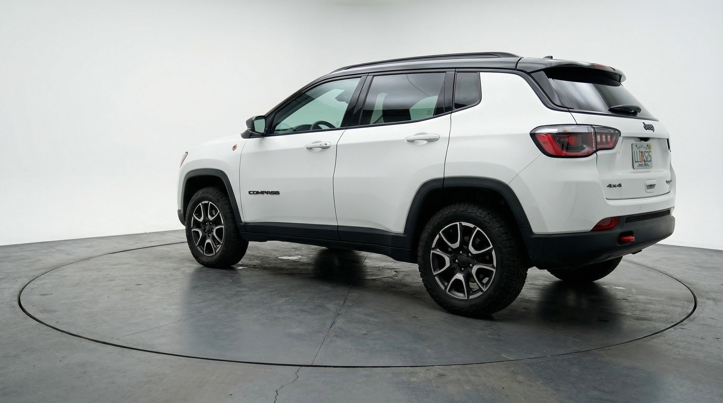 Thumbnail: 2025 Jeep Compass - 6