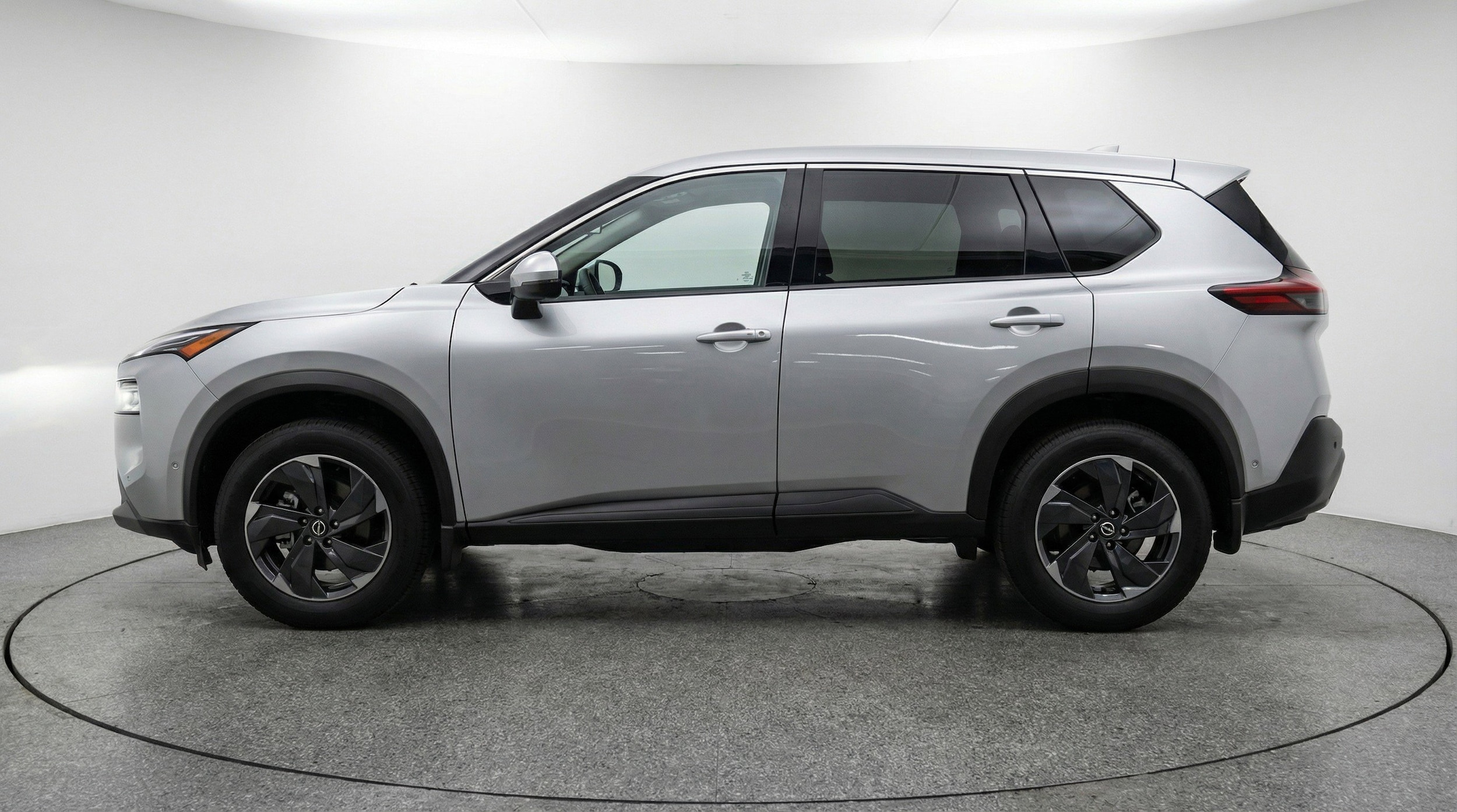 Thumbnail: 2025 Nissan Rogue - 5