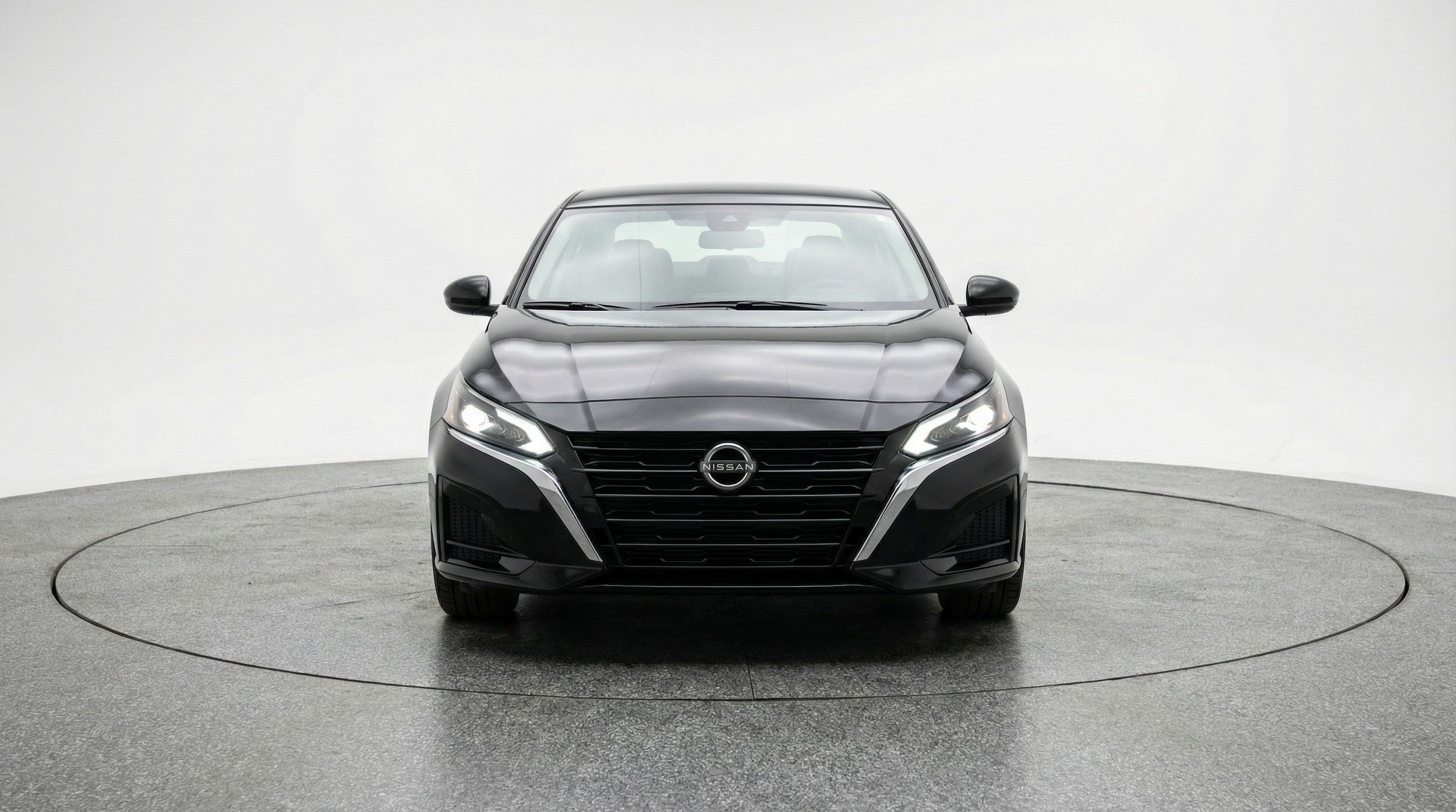 Thumbnail: 2025 Nissan Altima - 2