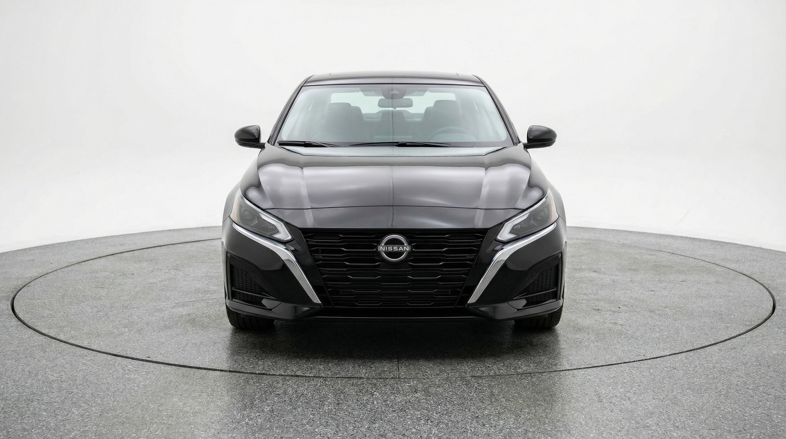 Thumbnail: 2025 Nissan Altima - 2