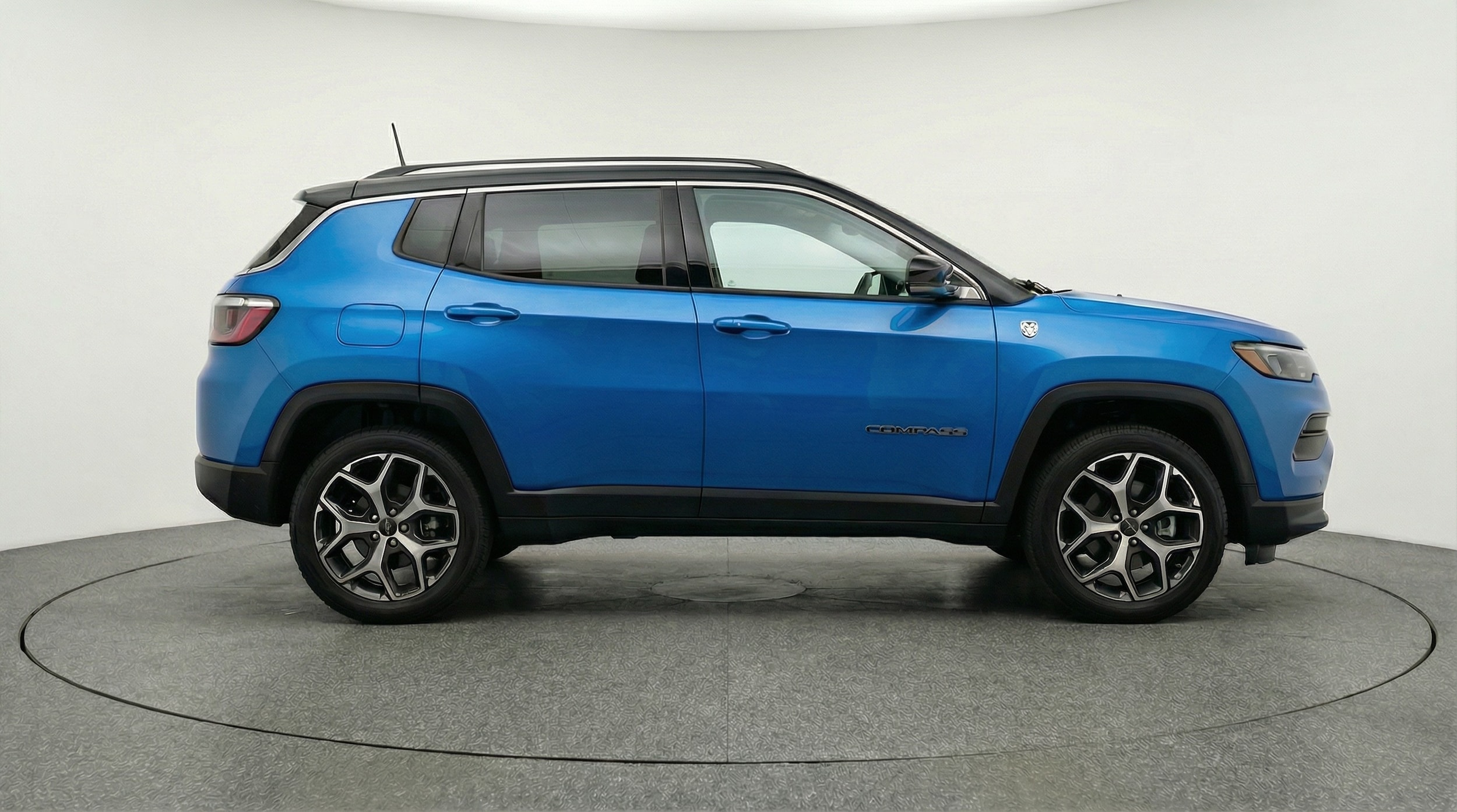 Thumbnail: 2025 Jeep Compass - 8