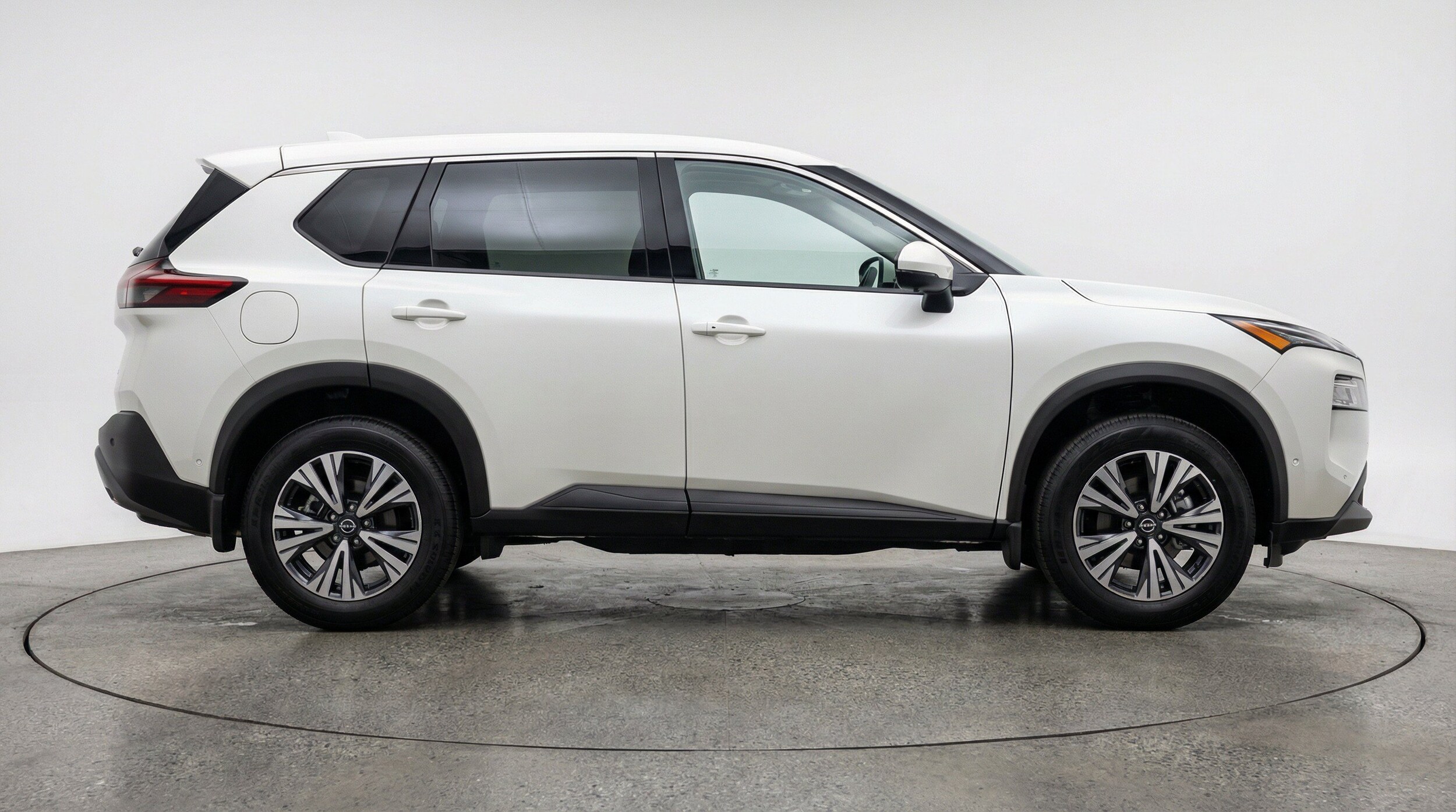 Thumbnail: 2025 Nissan Rogue - 11