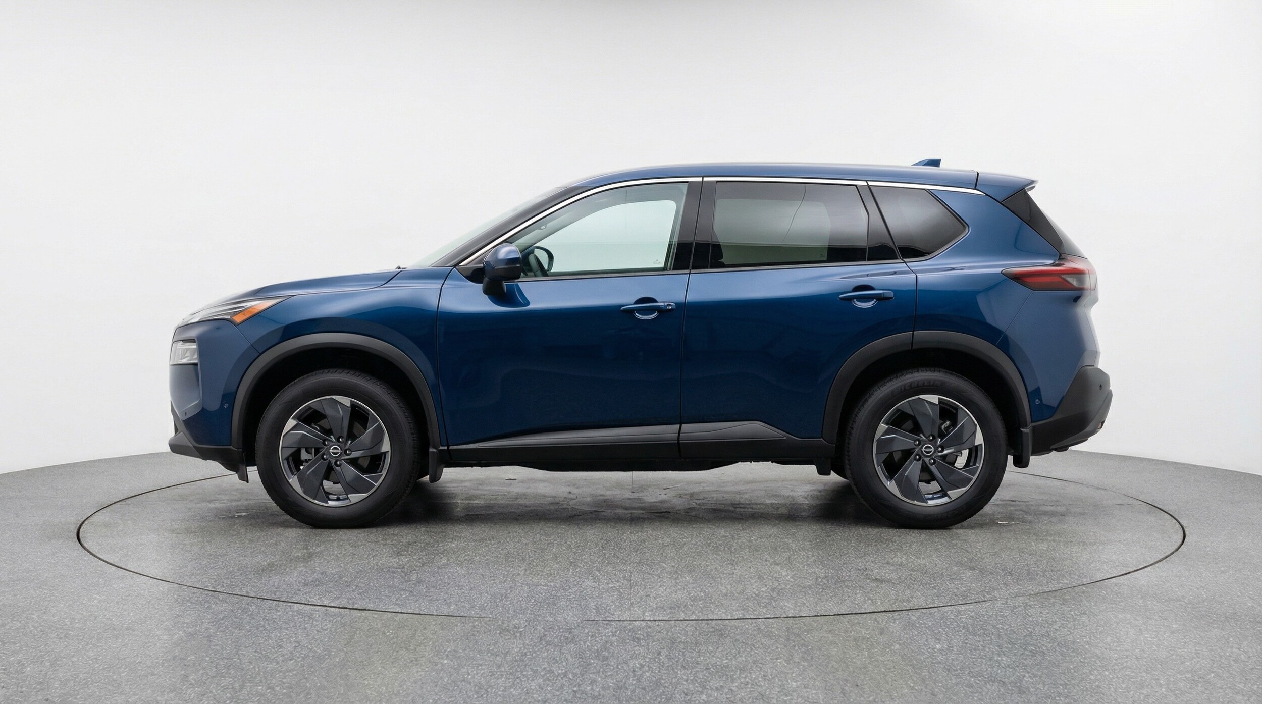 Thumbnail: 2025 Nissan Rogue - 4