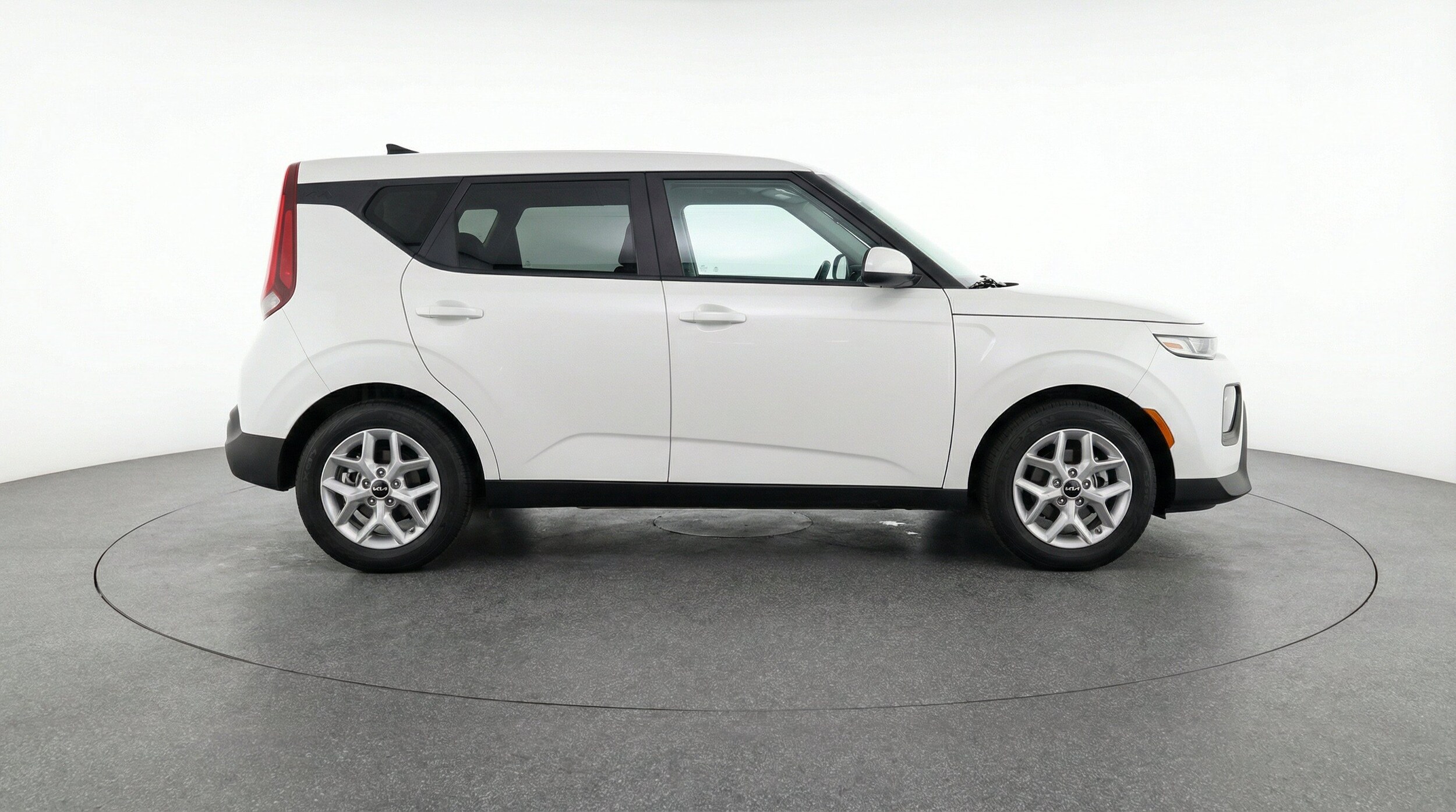 Thumbnail: 2025 Kia Soul - 11