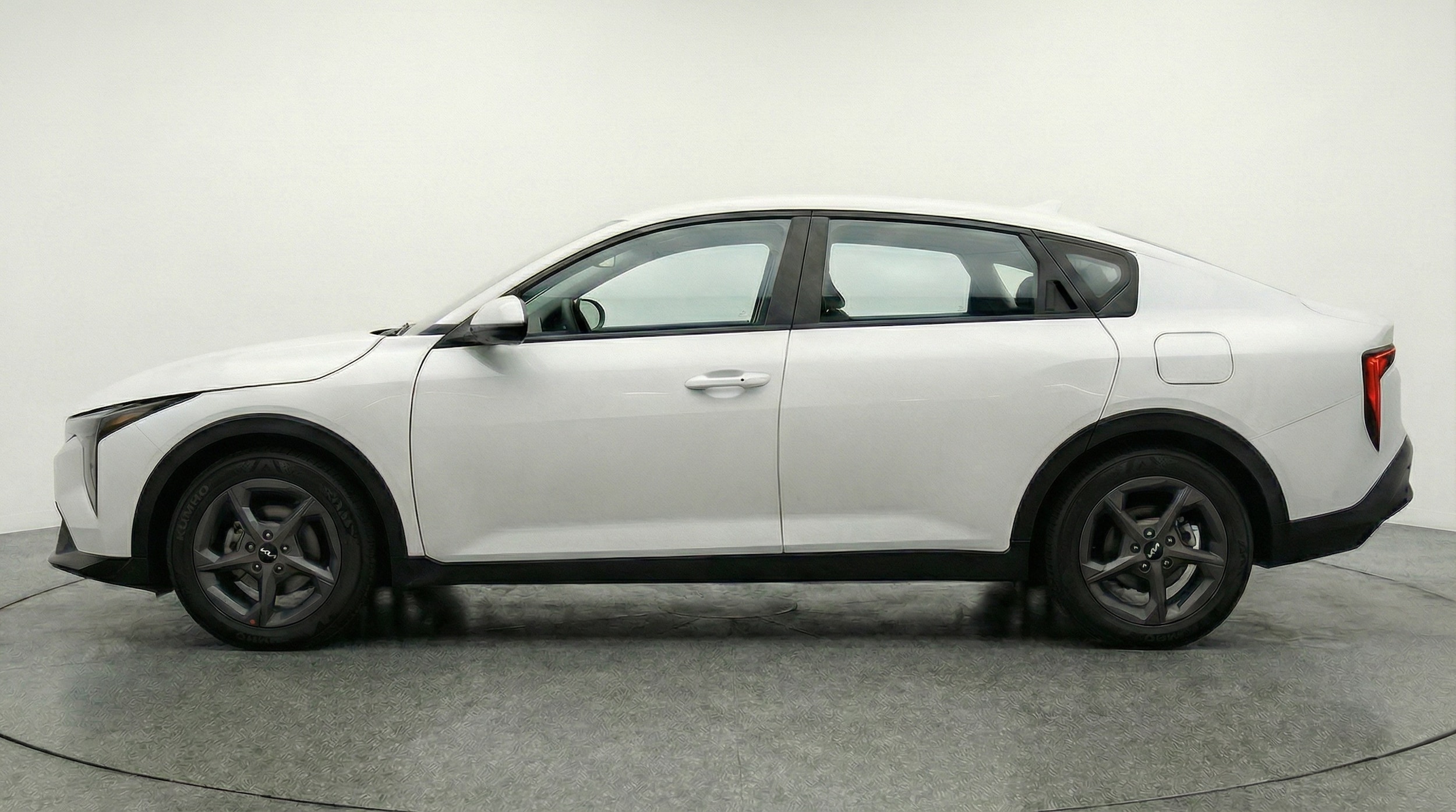 Thumbnail: 2025 Kia K4 - 4