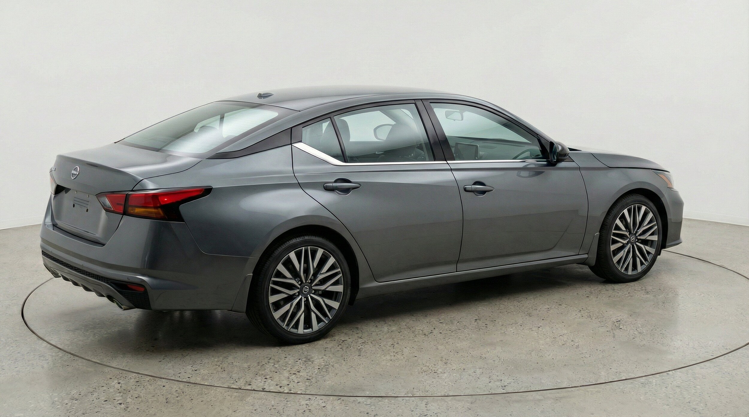 Thumbnail: 2025 Nissan Altima - 9