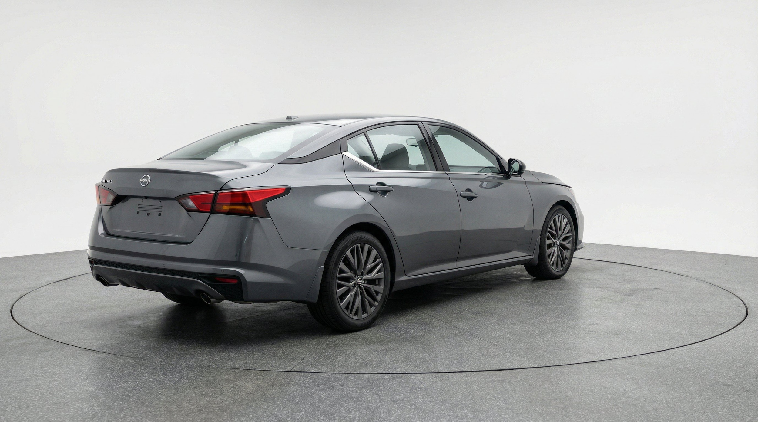 Thumbnail: 2025 Nissan Altima - 9