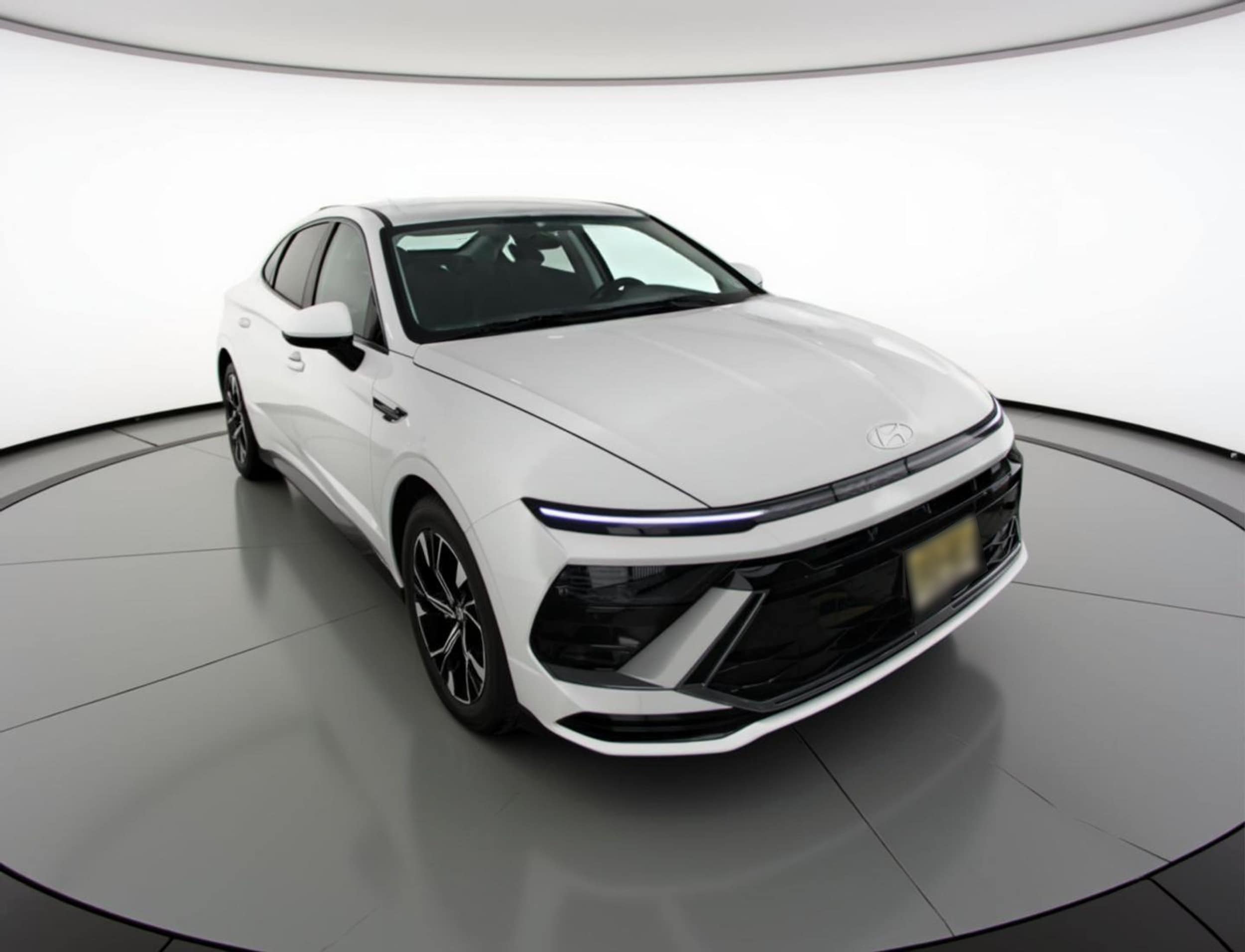 Thumbnail: 2025 Hyundai Sonata - 1