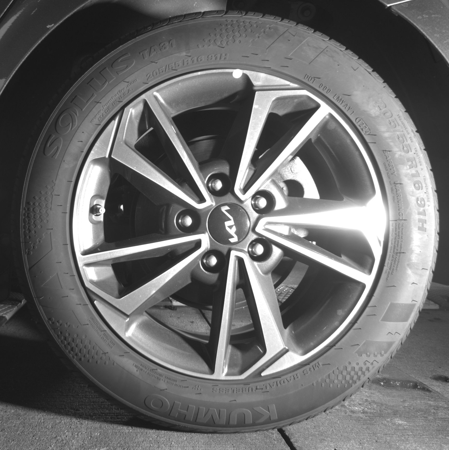 Thumbnail: 2024 Kia Forte - 11