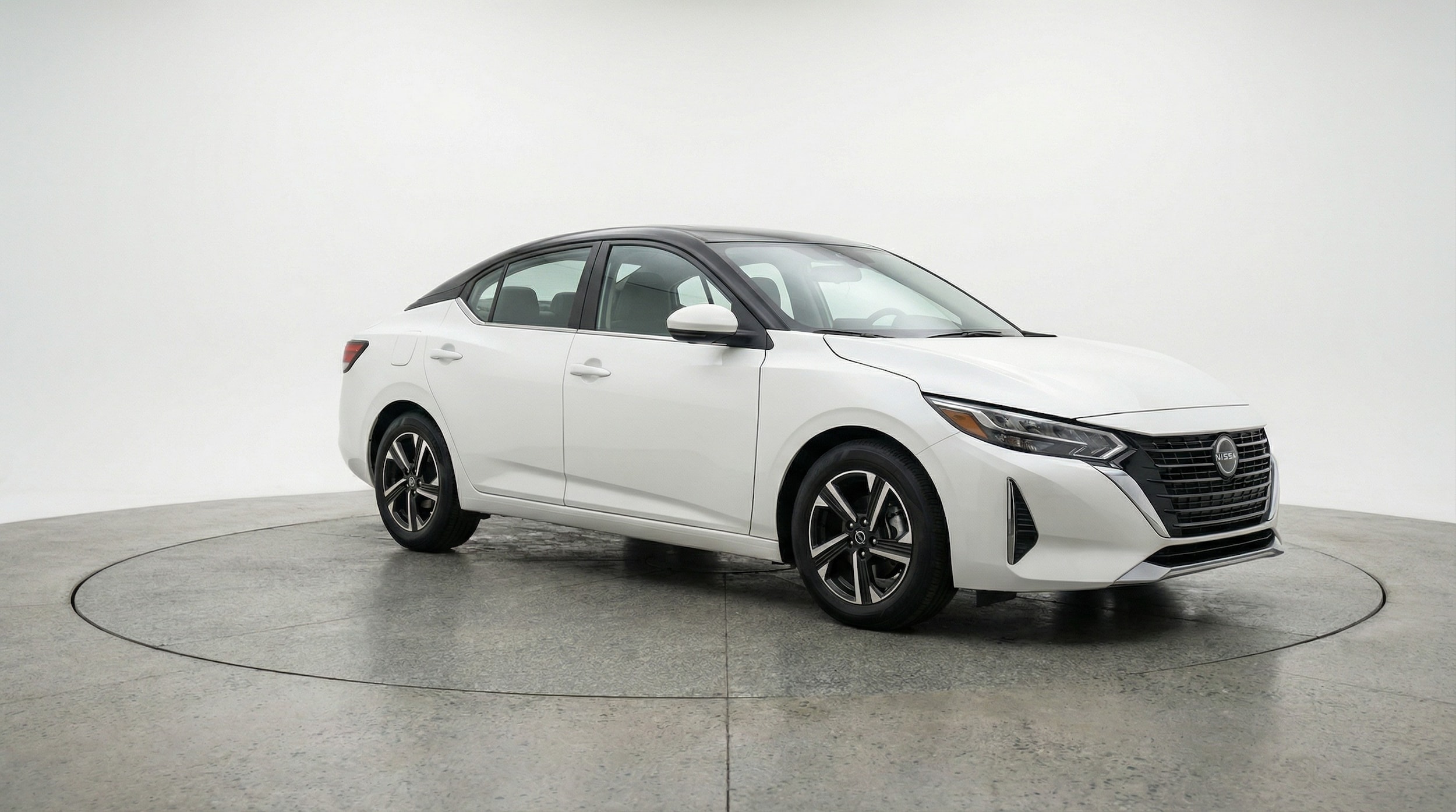 Thumbnail: 2025 Nissan Sentra - 1