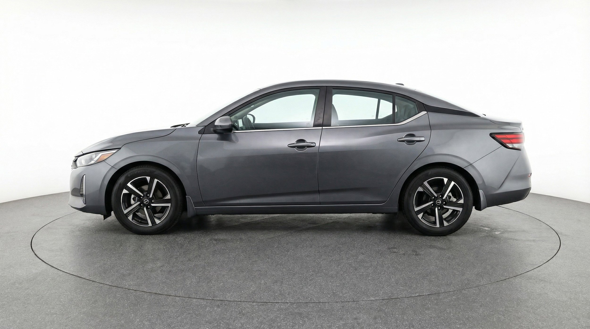 Thumbnail: 2025 Nissan Sentra - 4