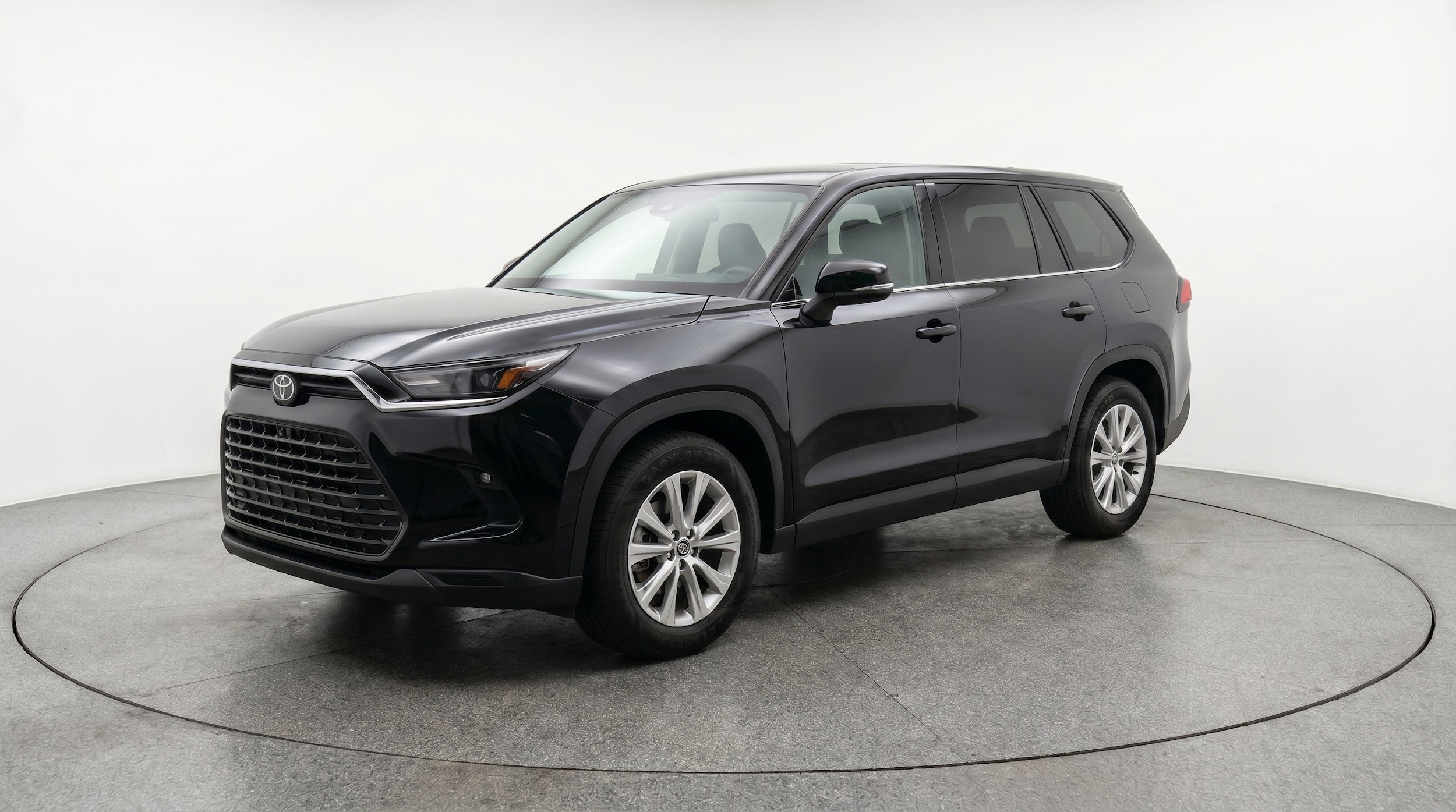 Thumbnail: 2025 Toyota Grand Highlander - 3