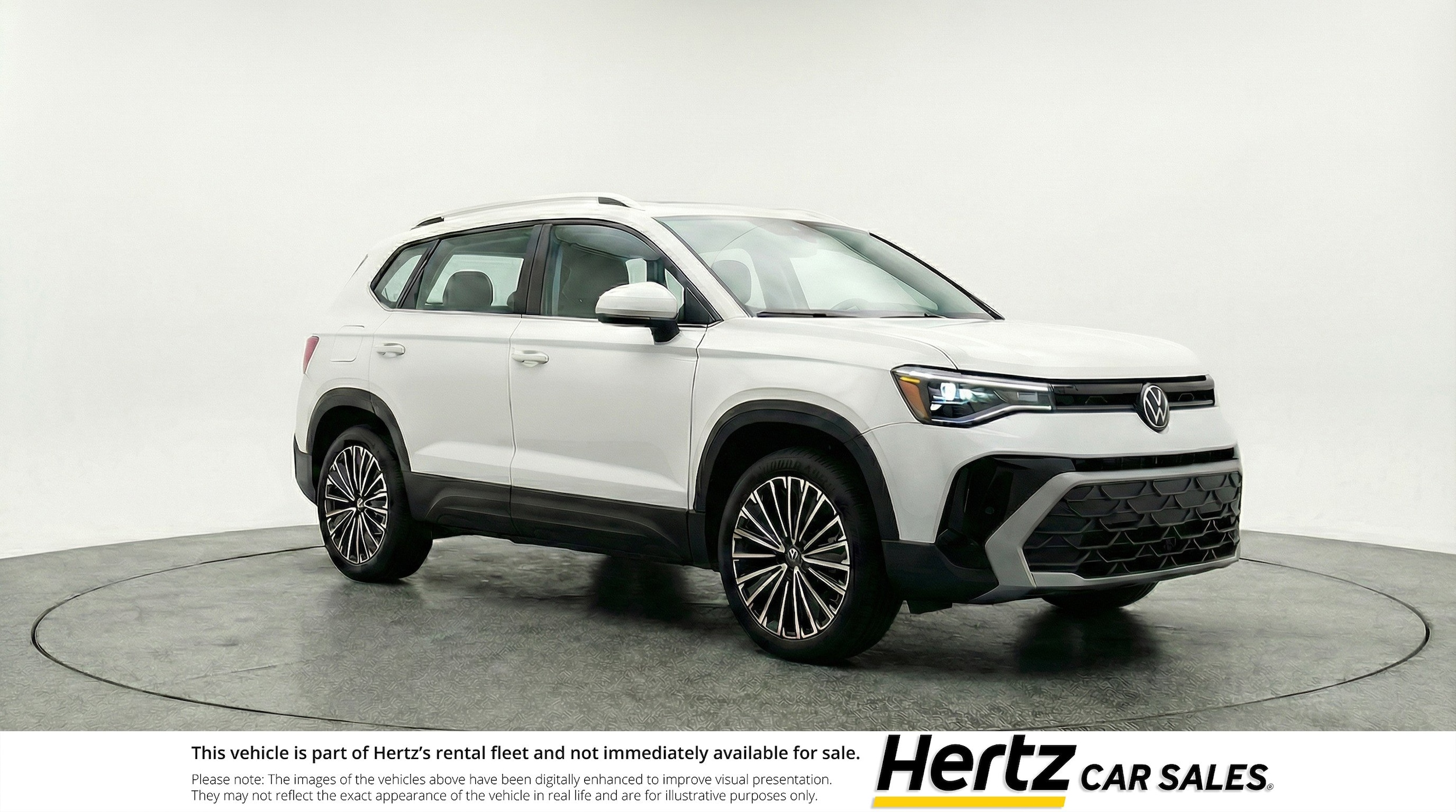 Thumbnail: 2025 Volkswagen Taos - 1