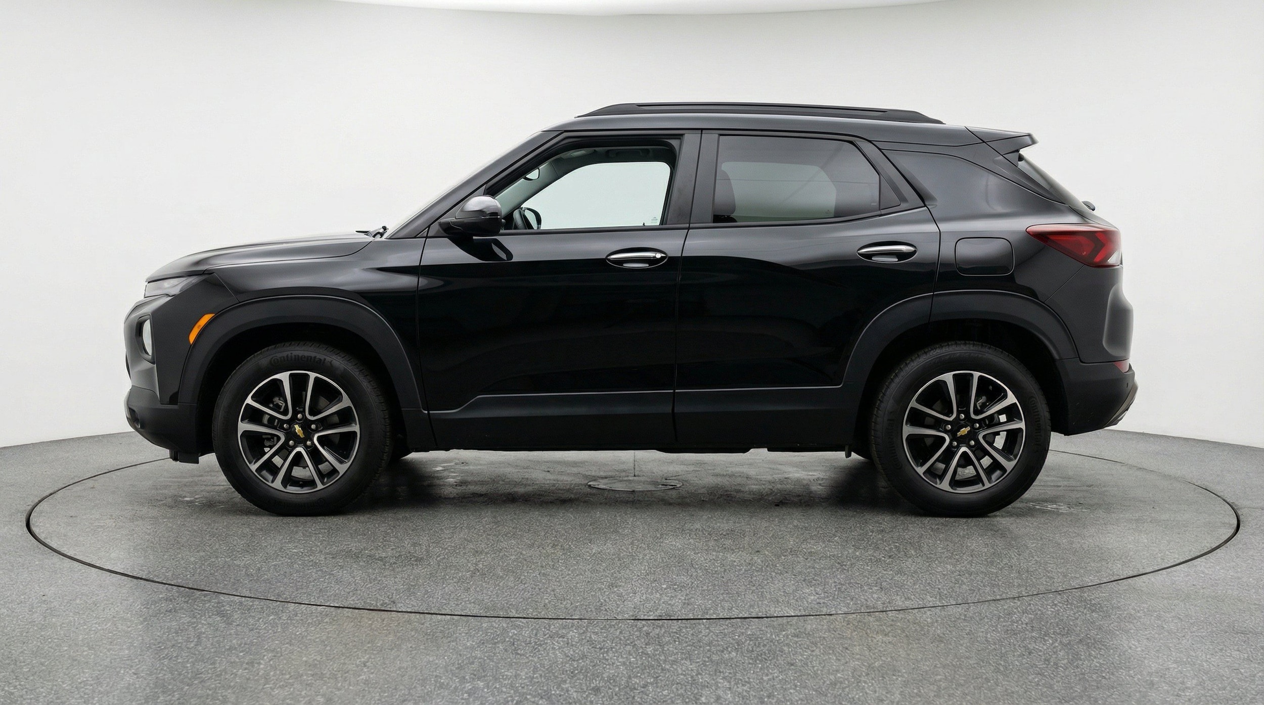 Thumbnail: 2025 Chevrolet TrailBlazer - 5