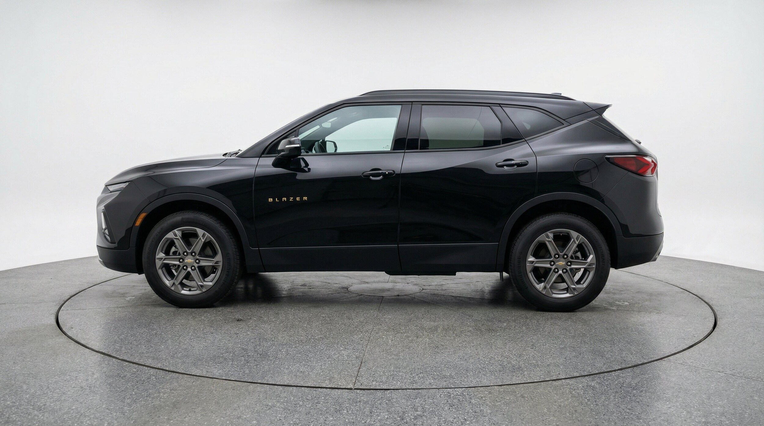 Thumbnail: 2025 Chevrolet Blazer - 5