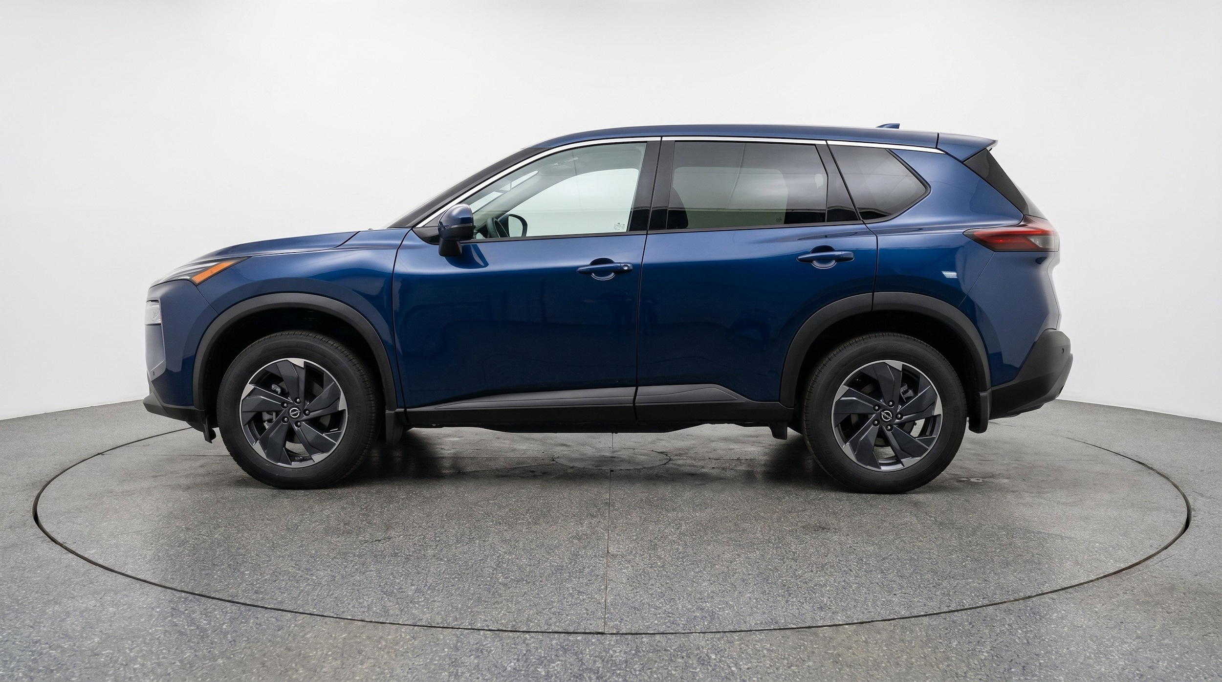 Thumbnail: 2025 Nissan Rogue - 5