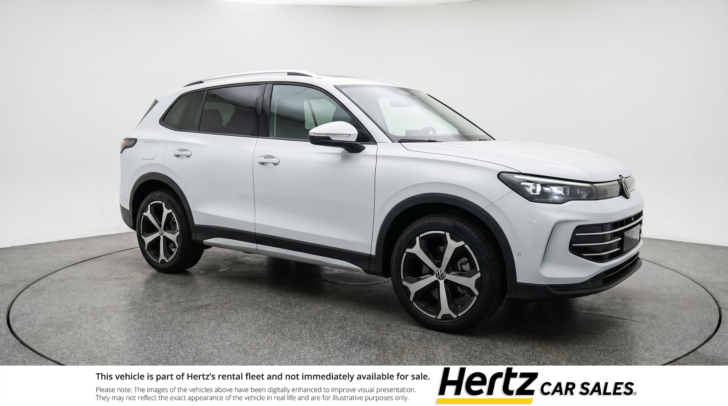 Thumbnail: 2026 Volkswagen Tiguan - 1