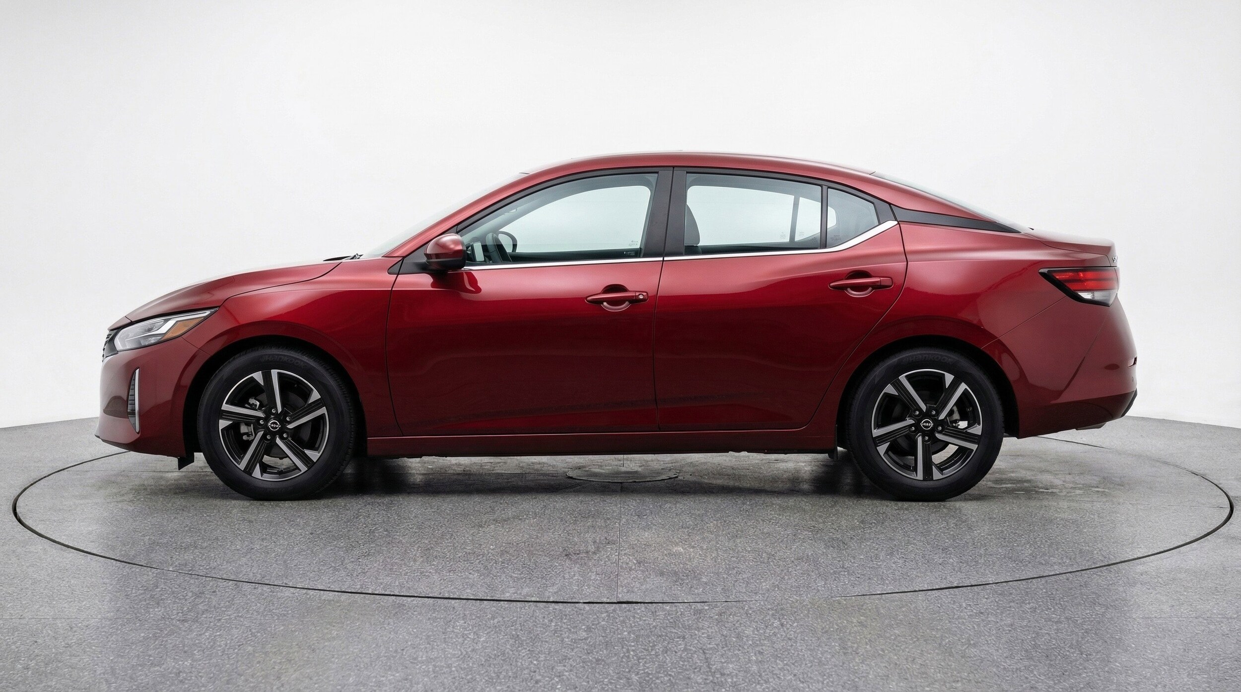 Thumbnail: 2025 Nissan Sentra - 5