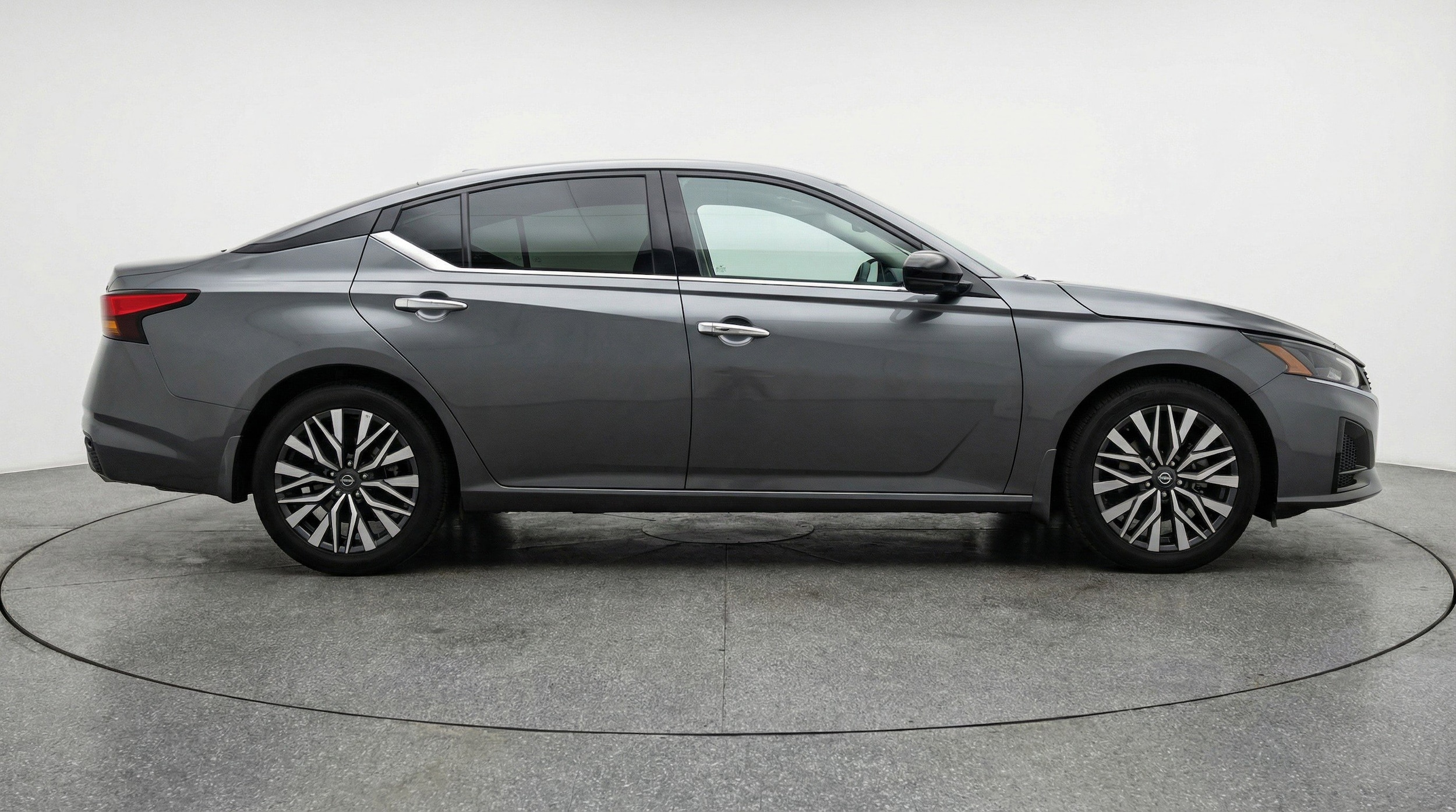 Thumbnail: 2025 Nissan Altima - 11