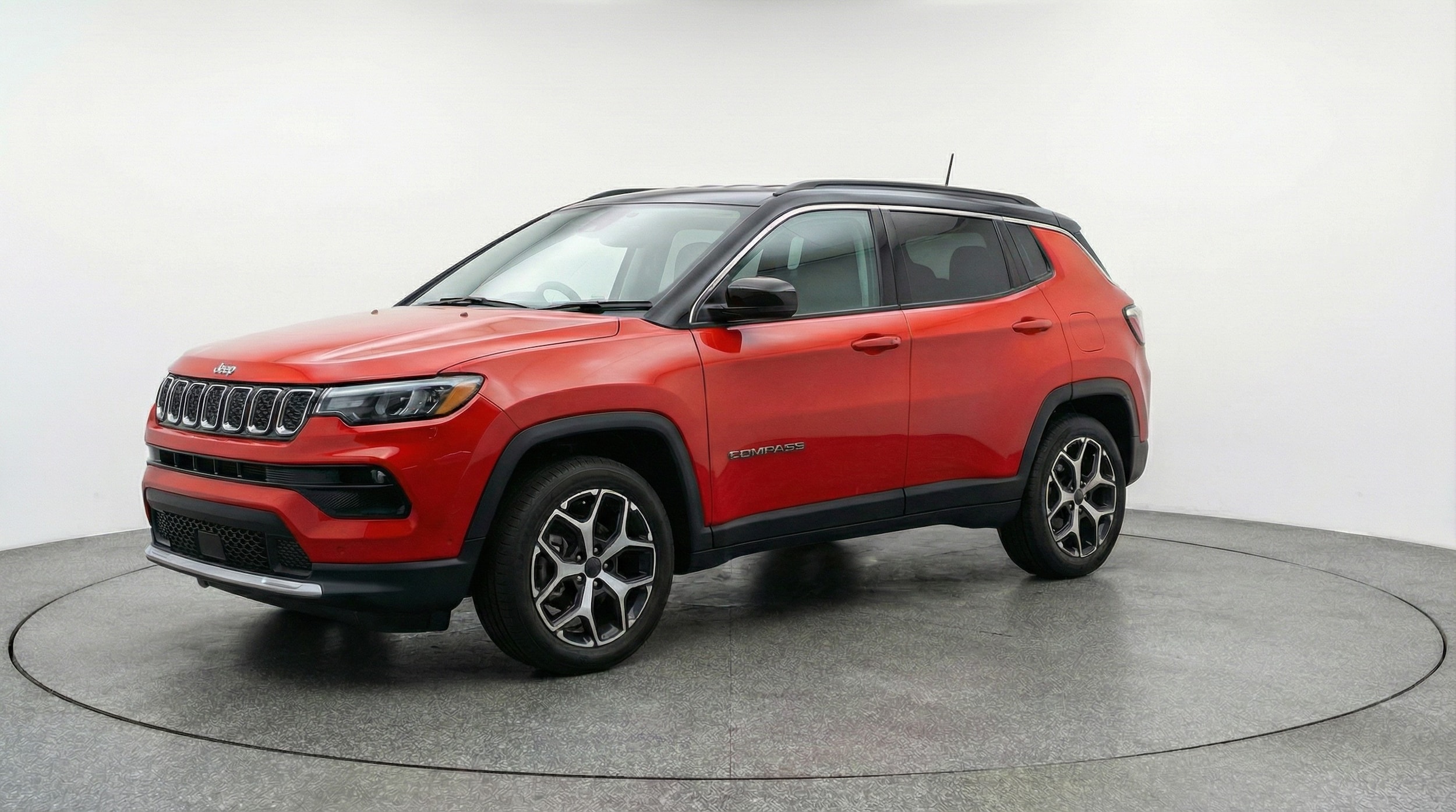 Thumbnail: 2025 Jeep Compass - 3