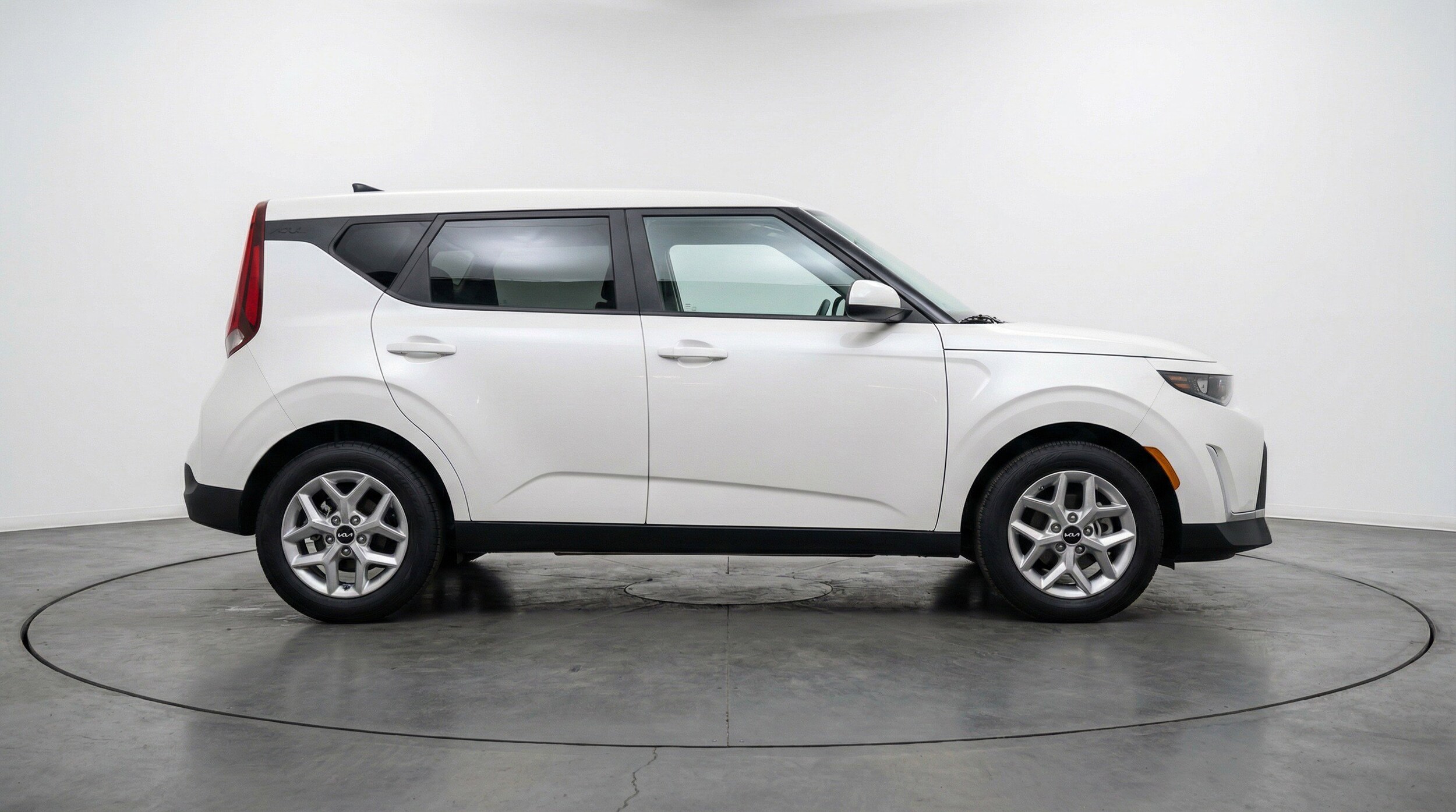 Thumbnail: 2025 Kia Soul - 11