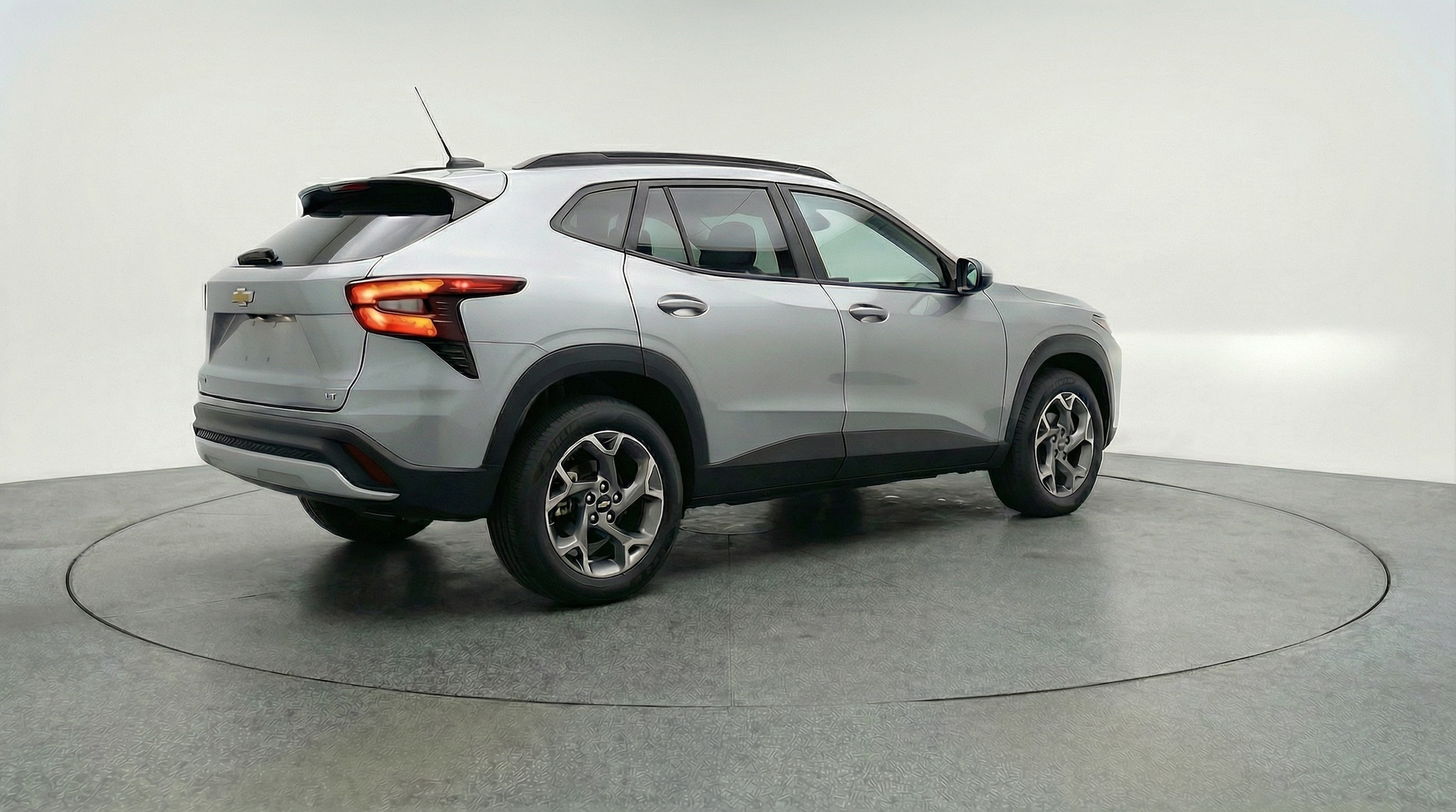 Thumbnail: 2025 Chevrolet Trax - 7