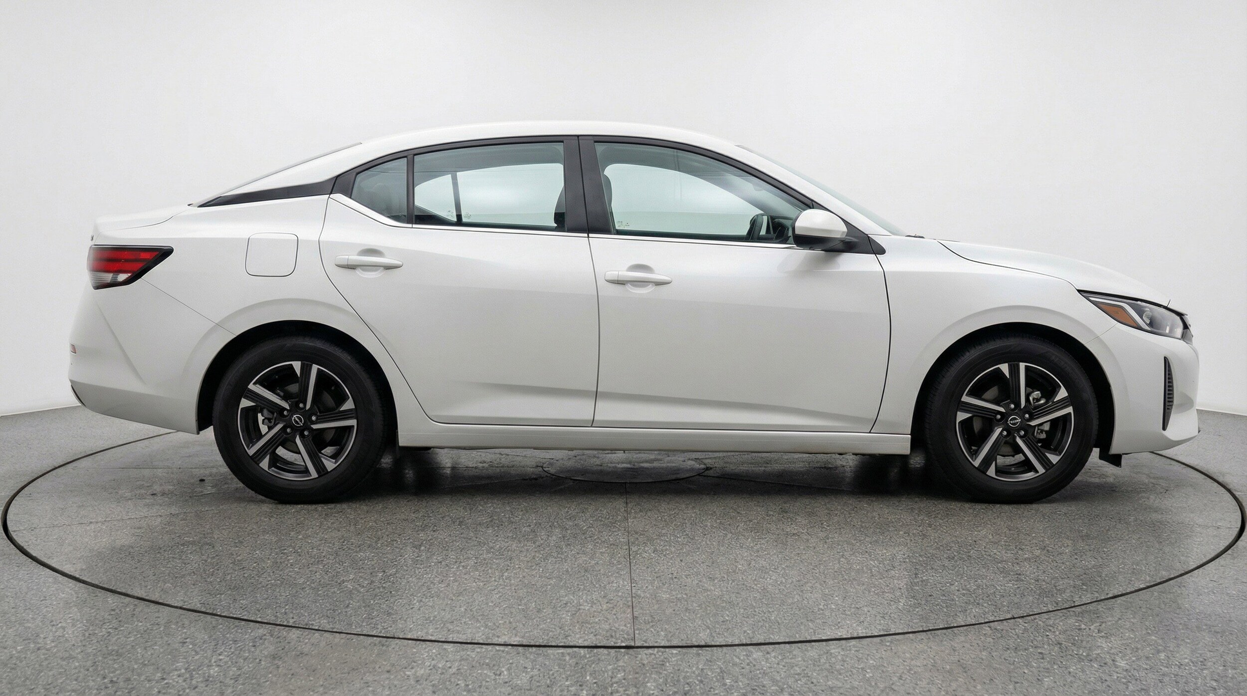 Thumbnail: 2025 Nissan Sentra - 11
