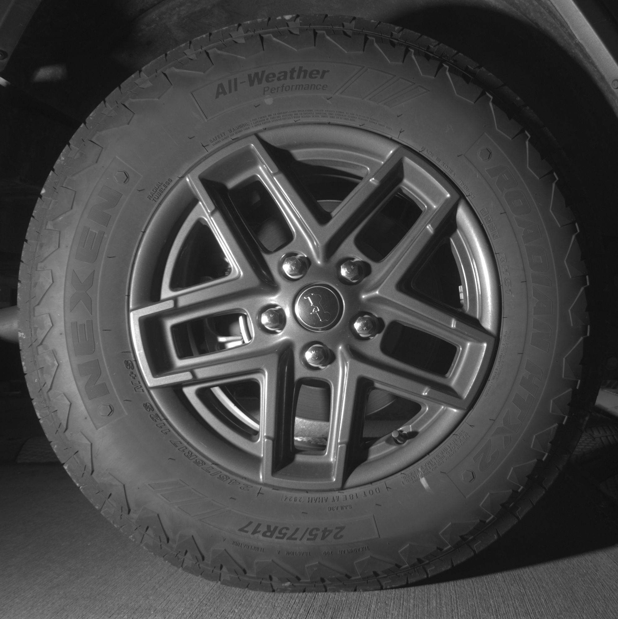 Thumbnail: 2025 Jeep Wrangler - 12