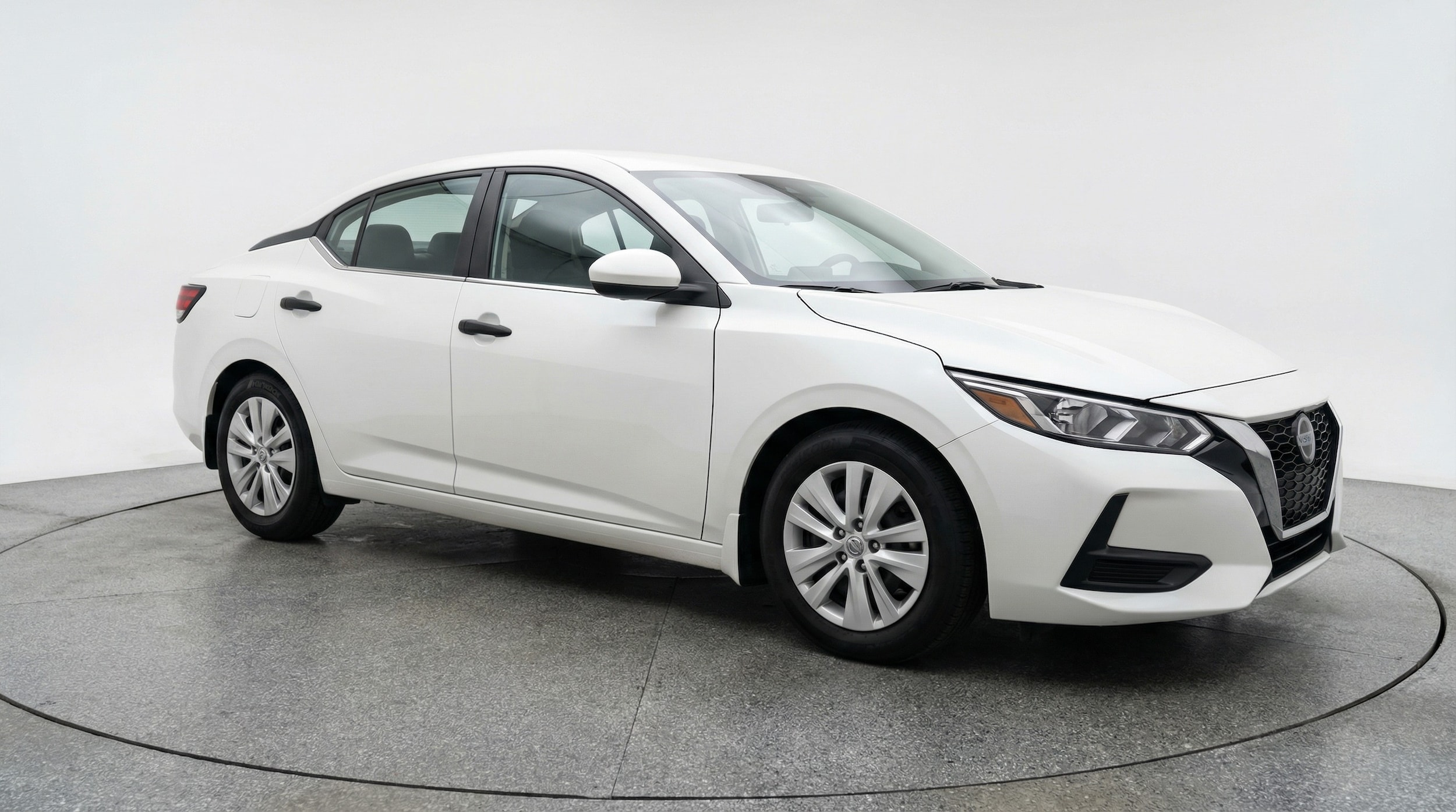 Thumbnail: 2025 Nissan Sentra - 1