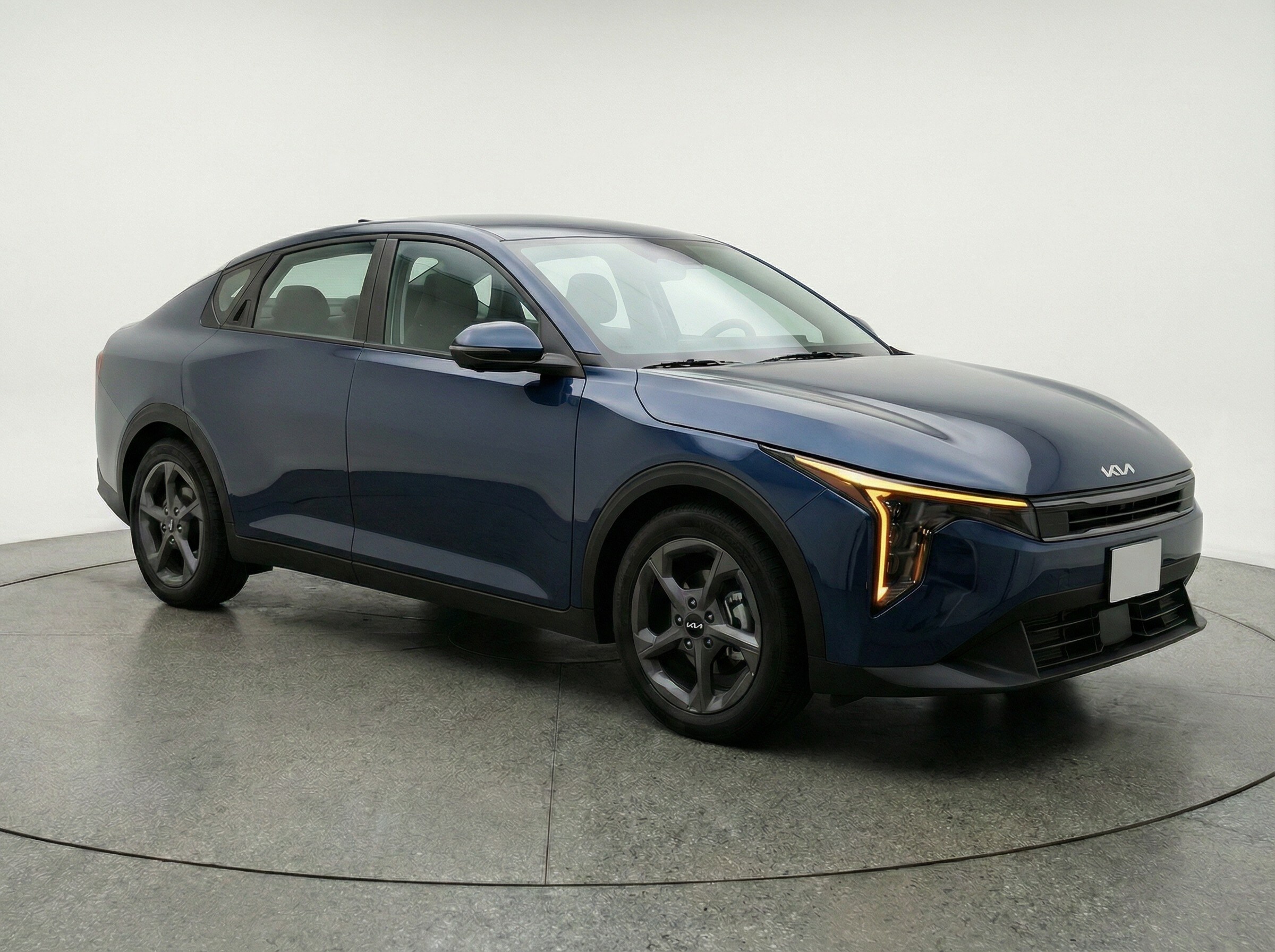 Thumbnail: 2025 Kia K4 - 1