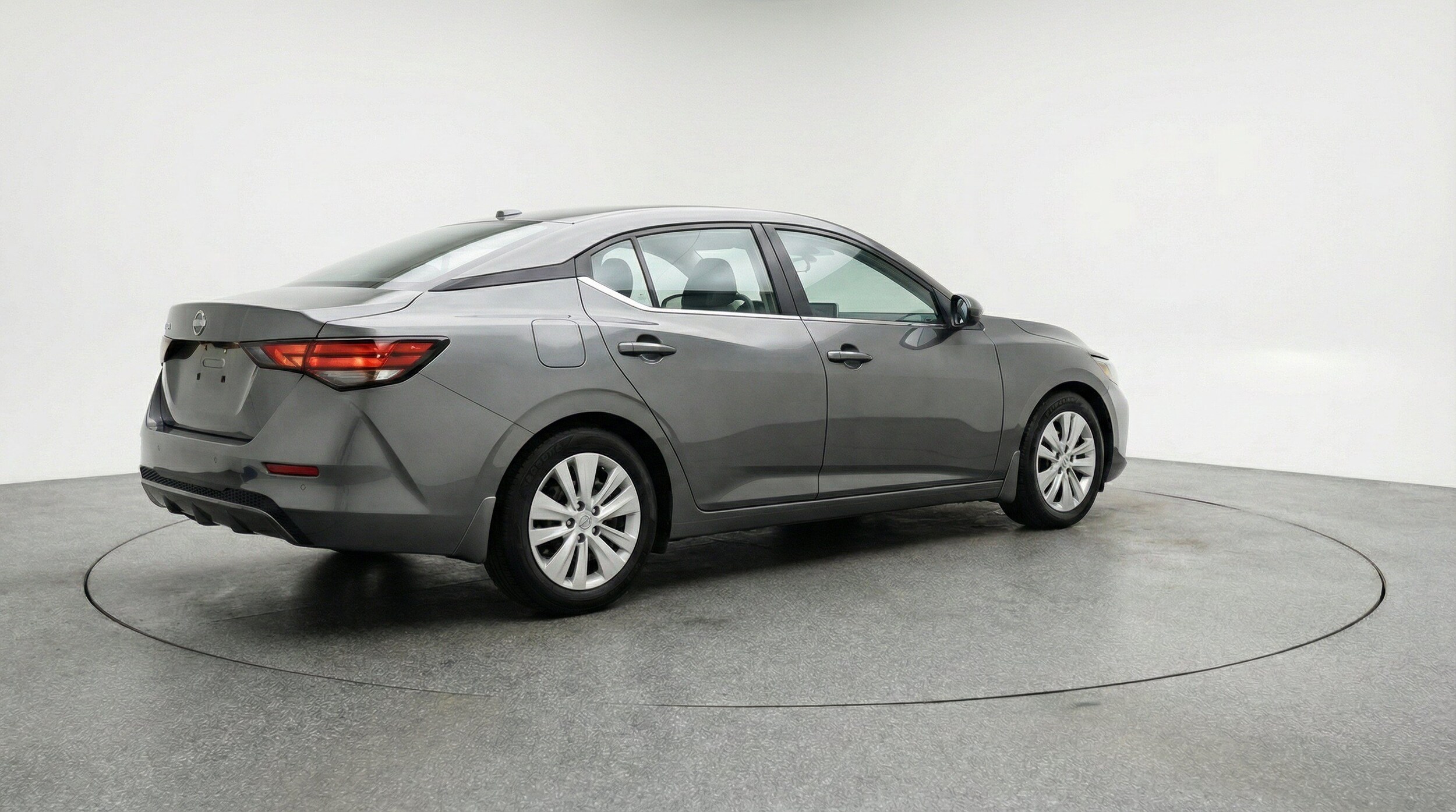 Thumbnail: 2025 Nissan Sentra - 9