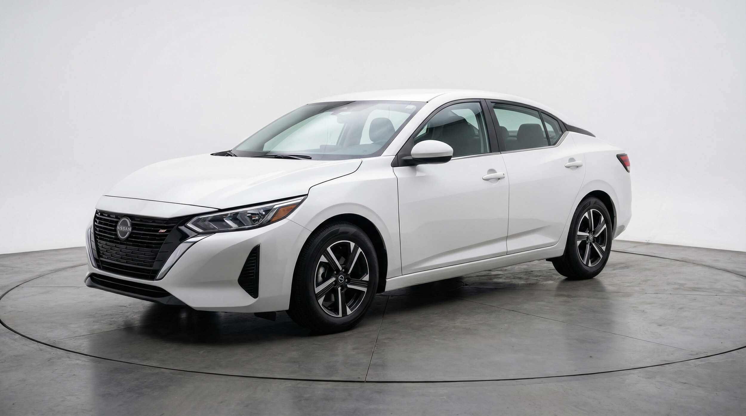 Thumbnail: 2025 Nissan Sentra - 3