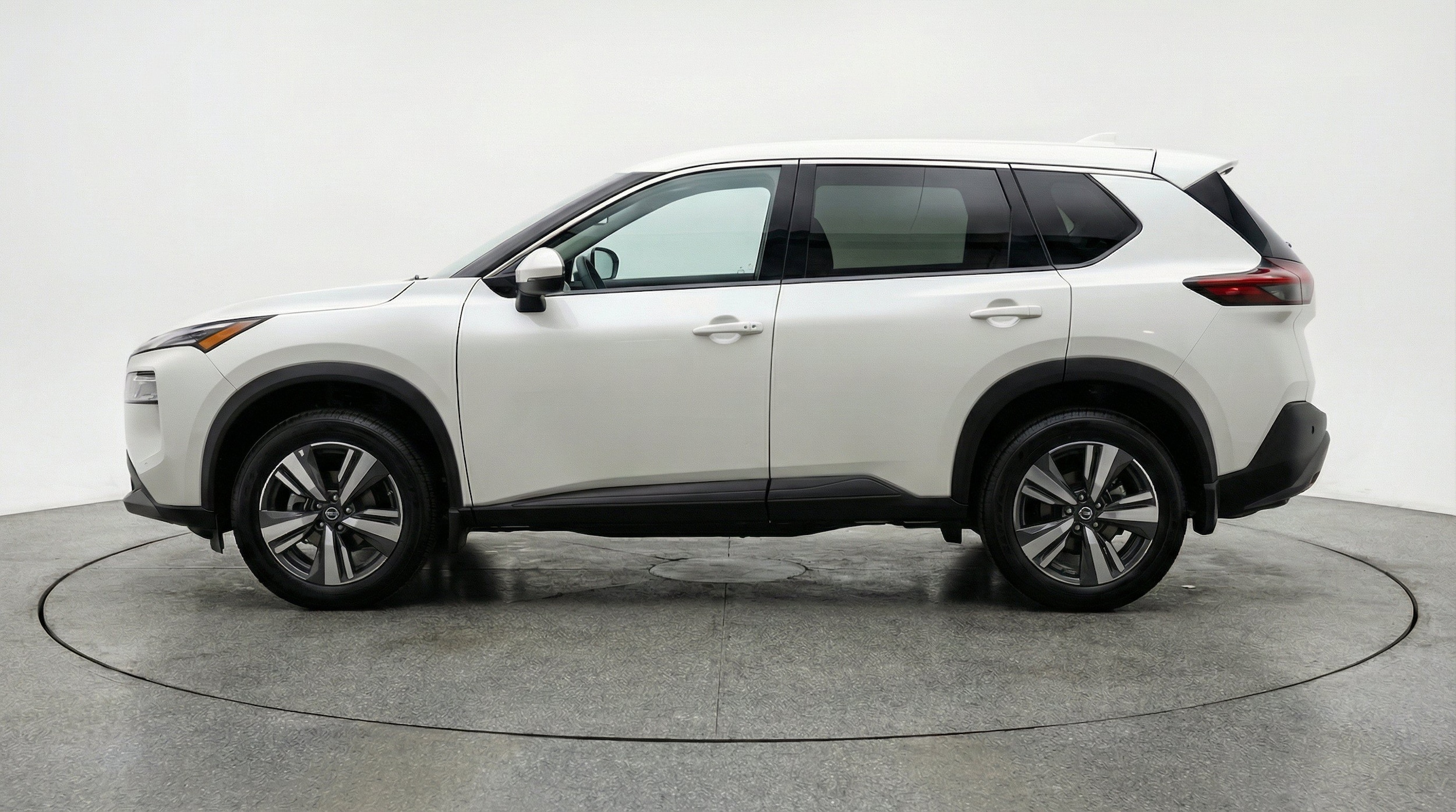 Thumbnail: 2026 Nissan Rogue - 5