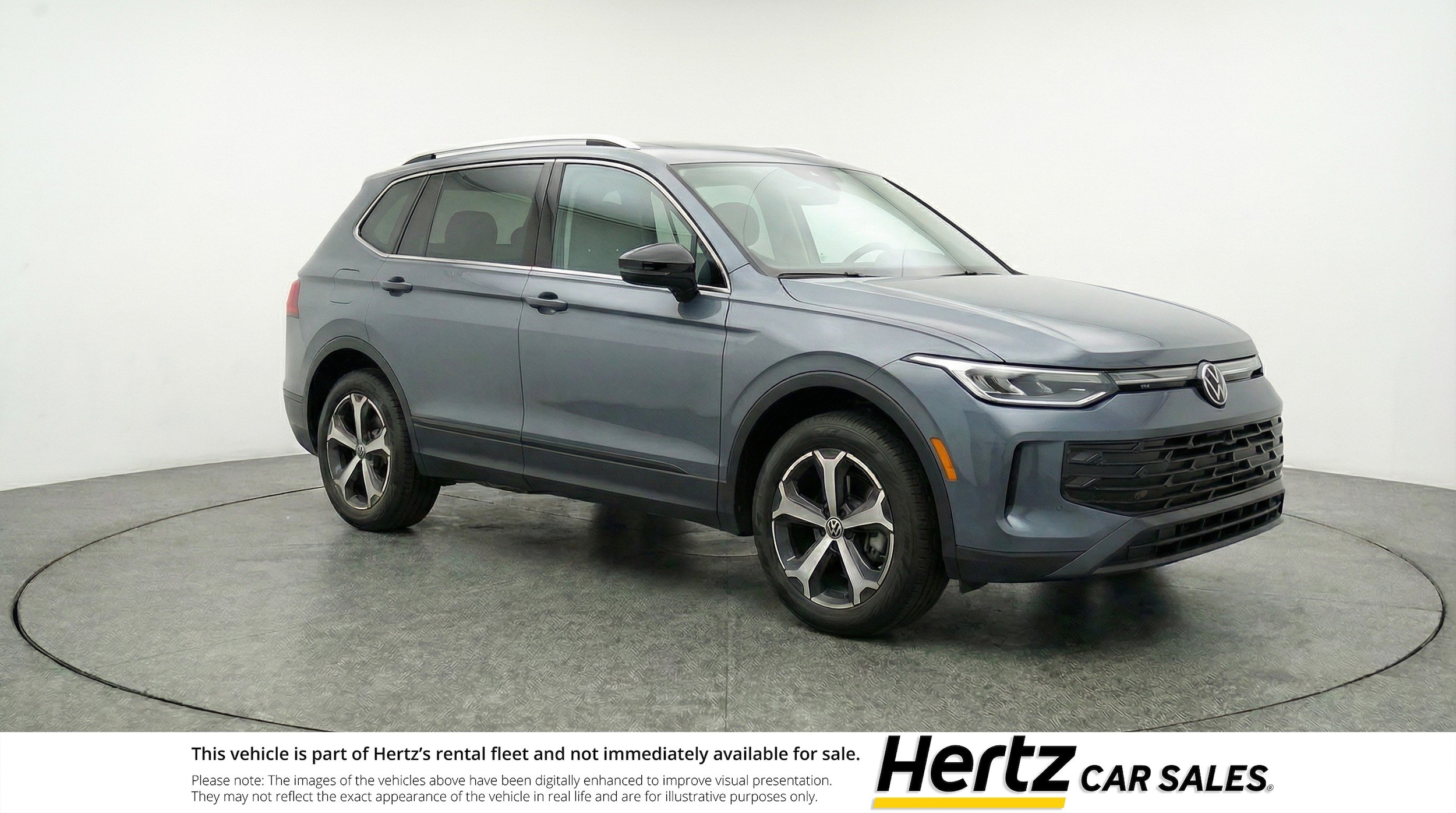 Thumbnail: 2026 Volkswagen Tiguan - 1