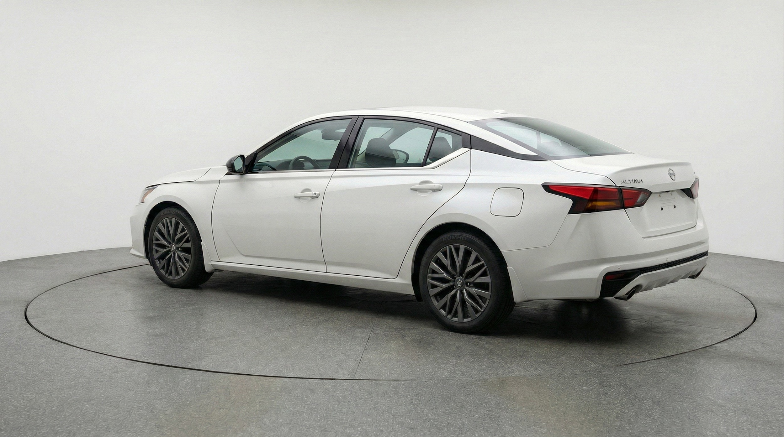 Thumbnail: 2025 Nissan Altima - 6