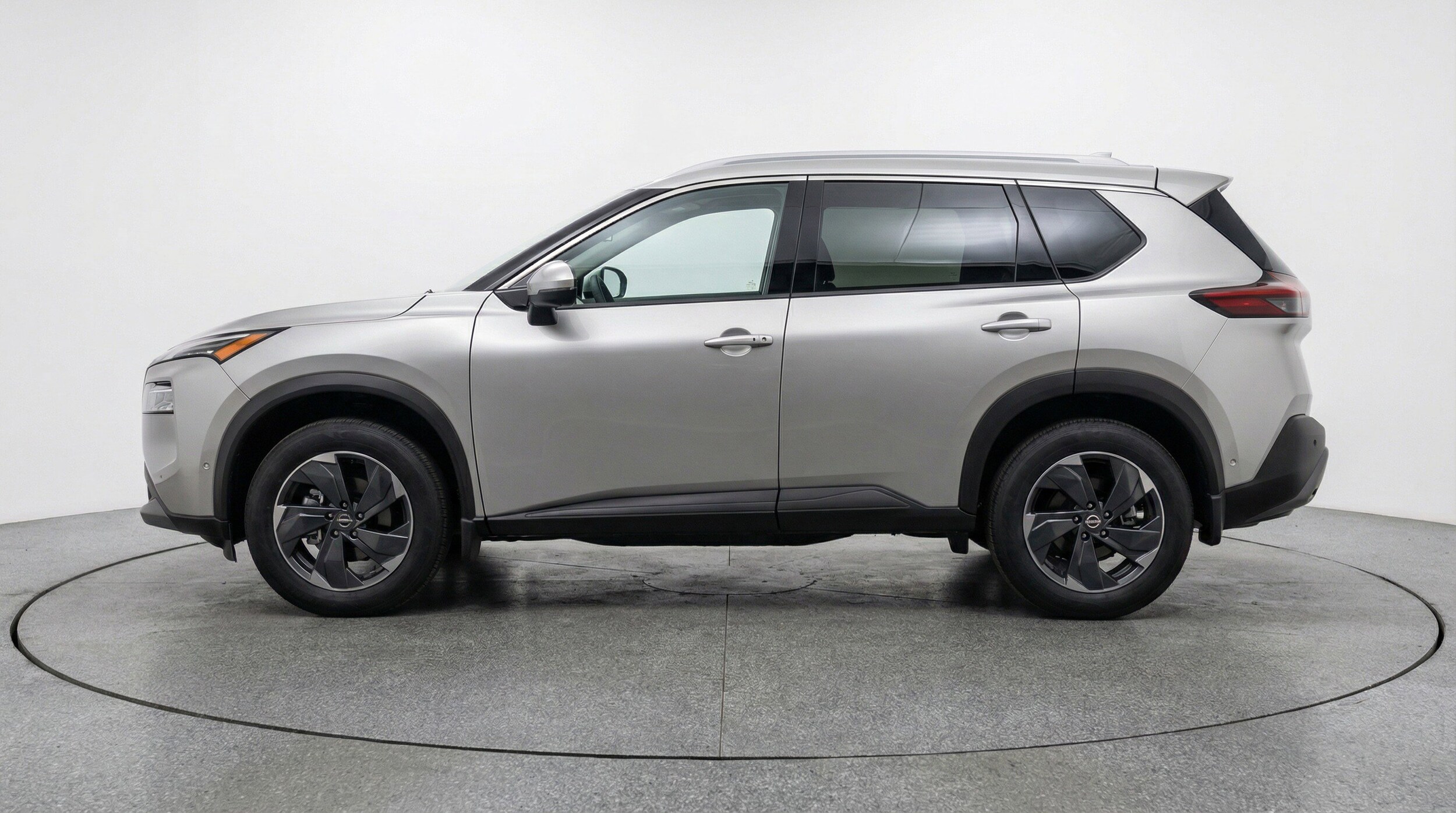 Thumbnail: 2025 Nissan Rogue - 5