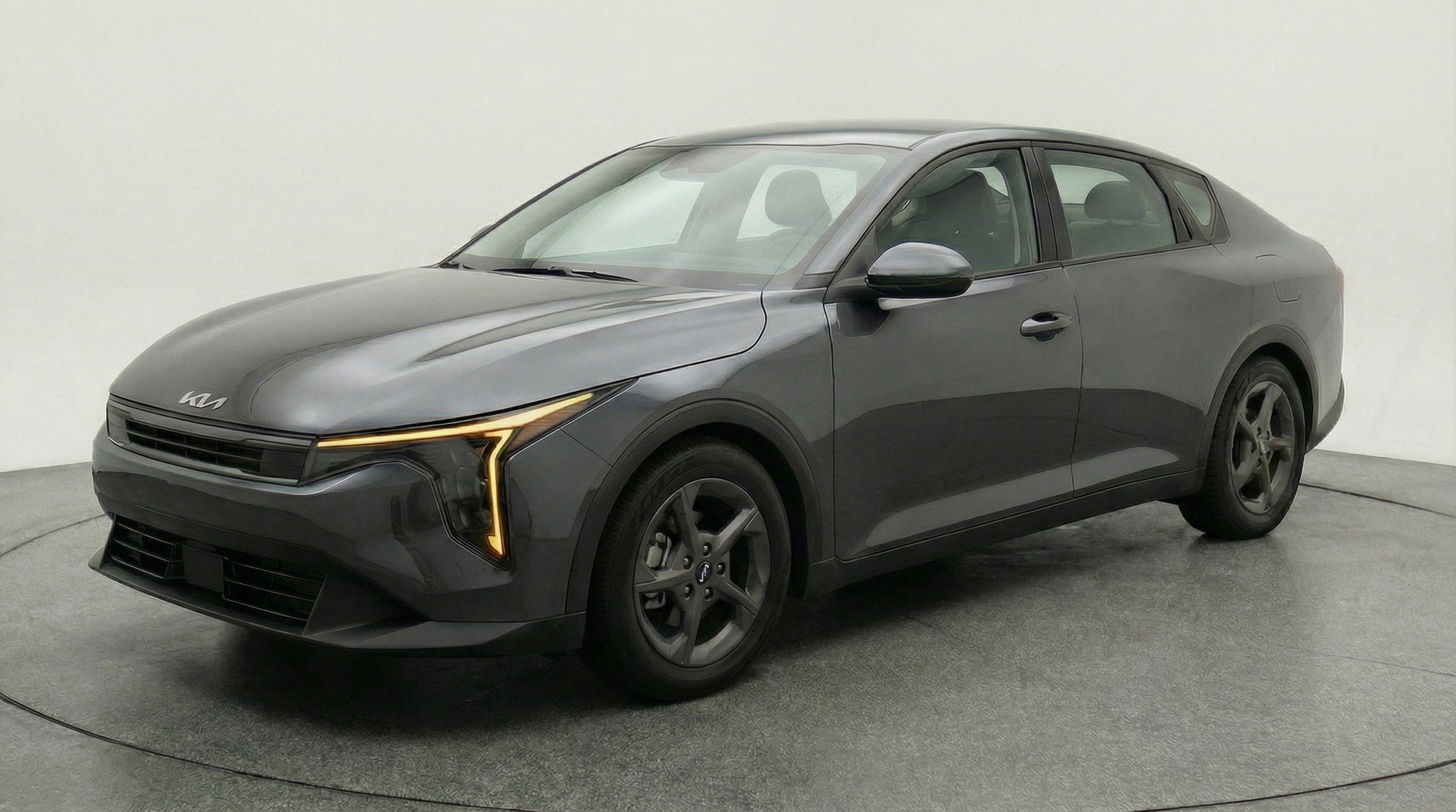 Thumbnail: 2025 Kia K4 - 3